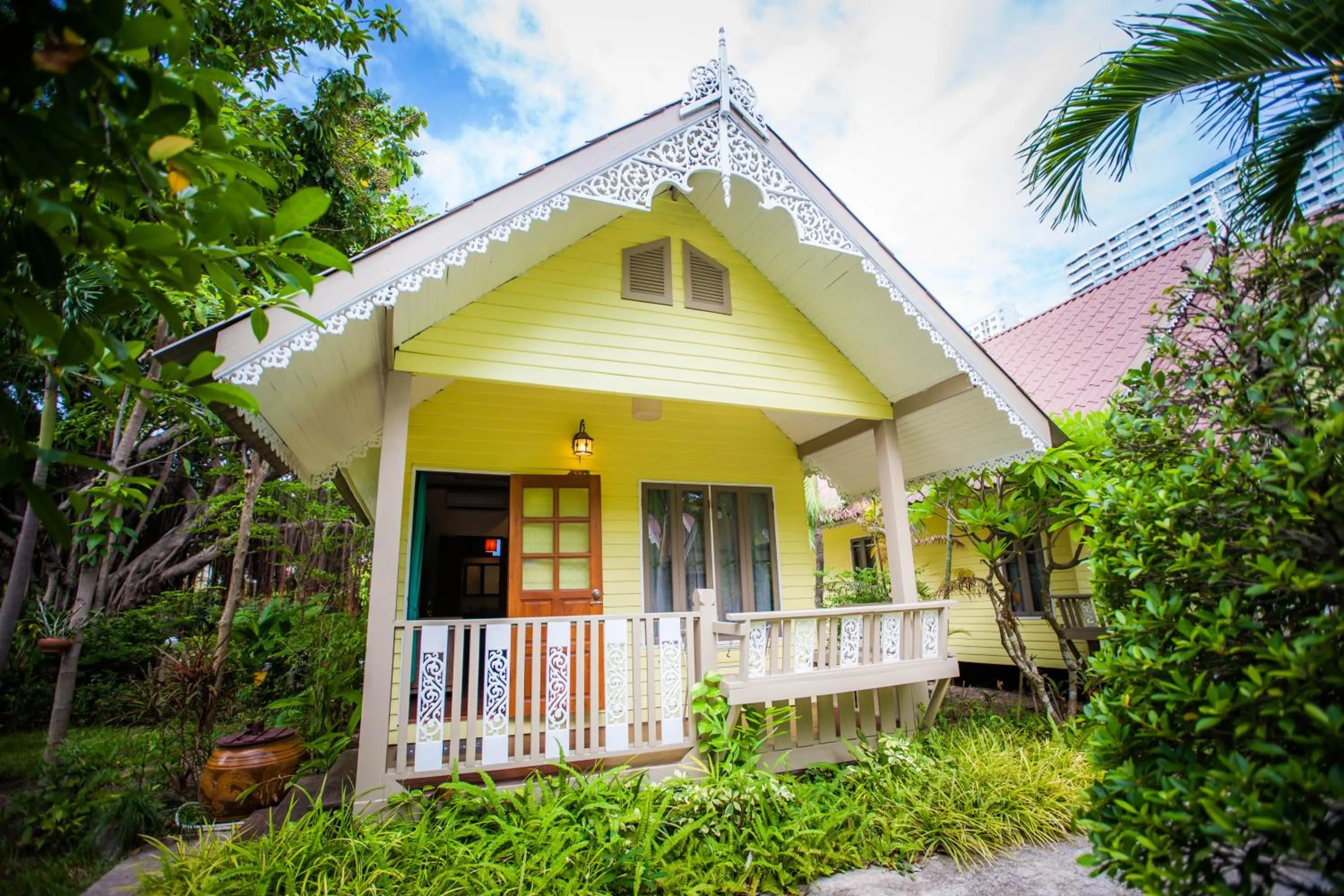 Property building in Natural Park Resort Pattaya