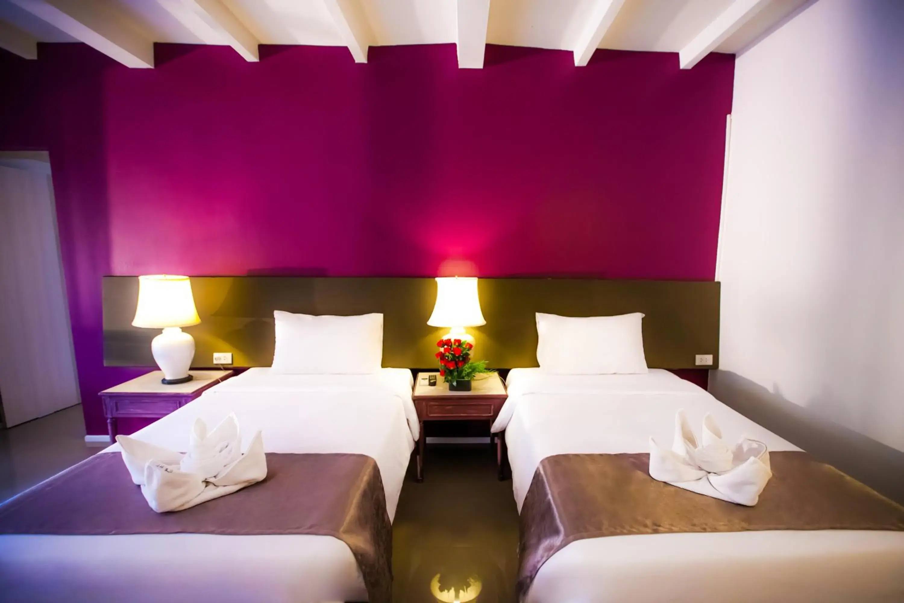 Superior Double or Twin Room in Natural Park Resort Pattaya Superior Double or Twin Room in Natural Park Resort Pattaya