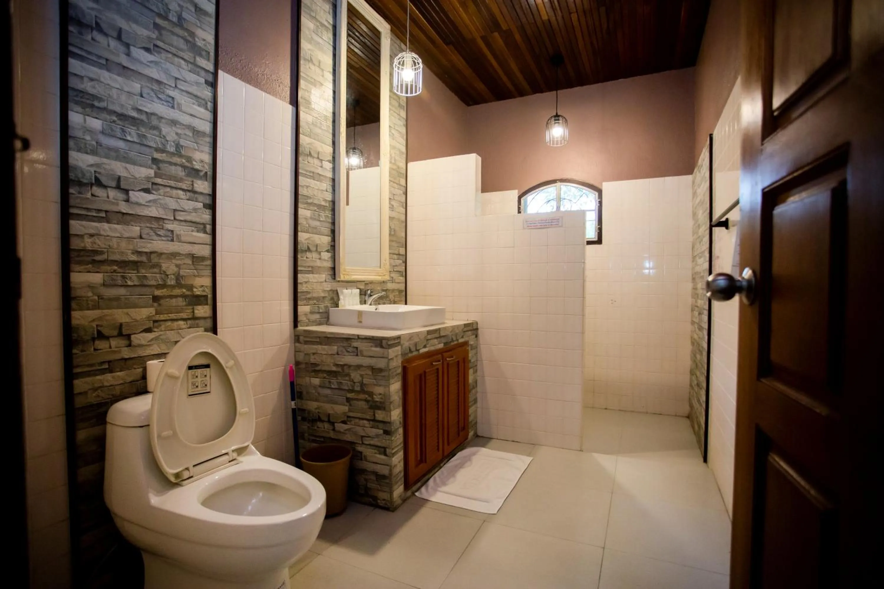 Natural Park Resort Pattaya