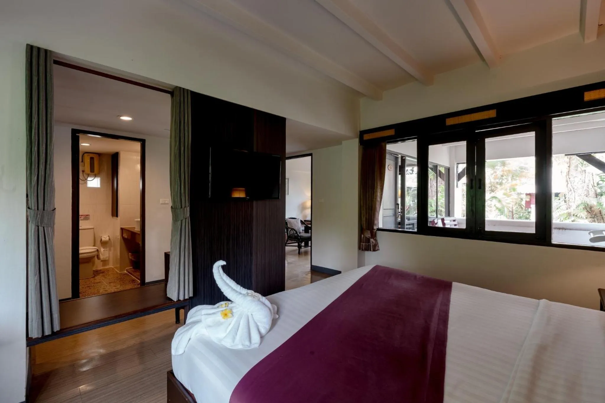 Bed in Natural Park Resort Pattaya