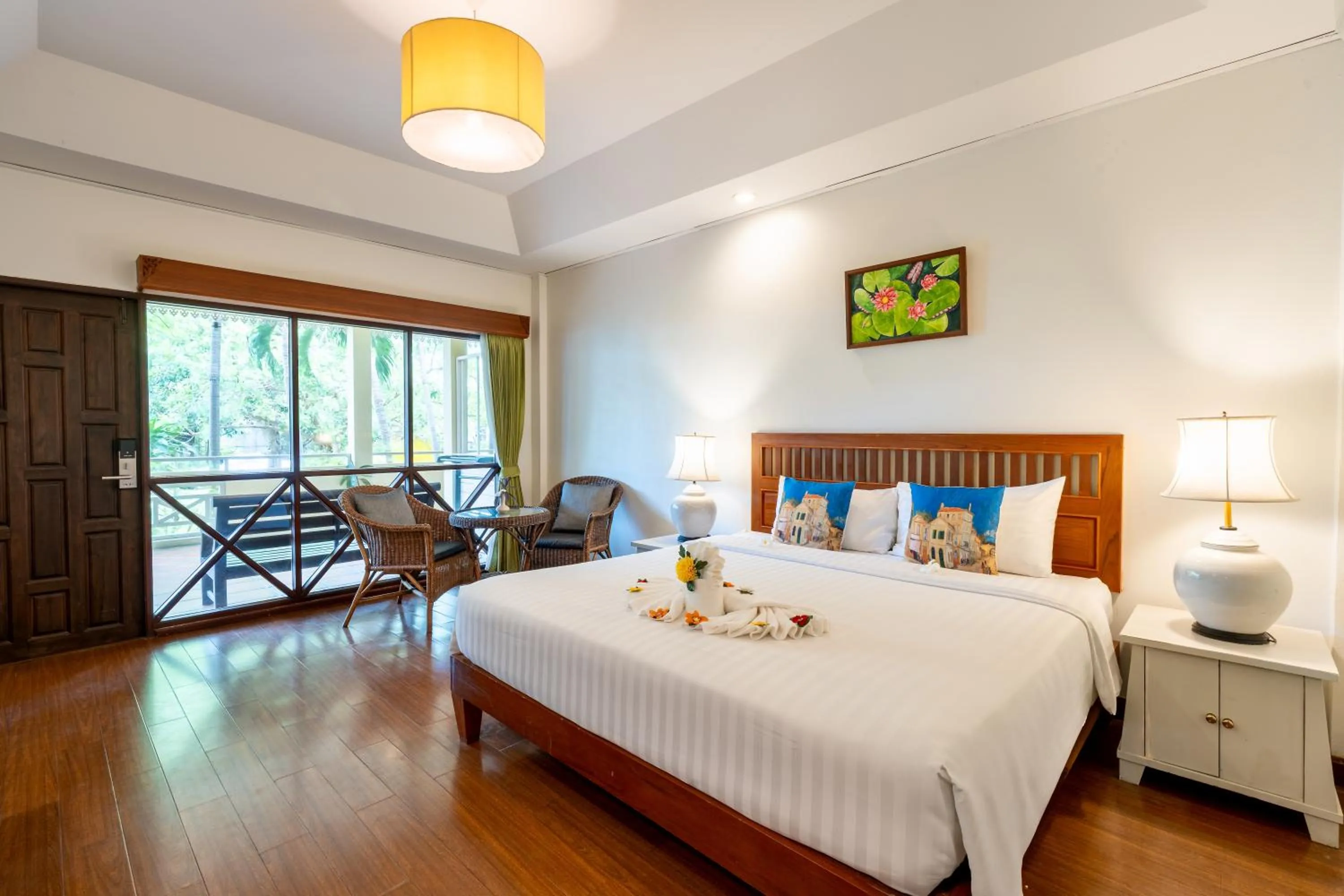Bed in Natural Park Resort Pattaya
