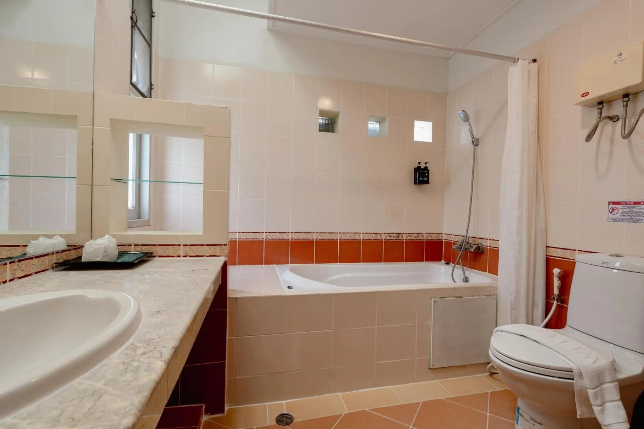 Natural Park Resort Pattaya