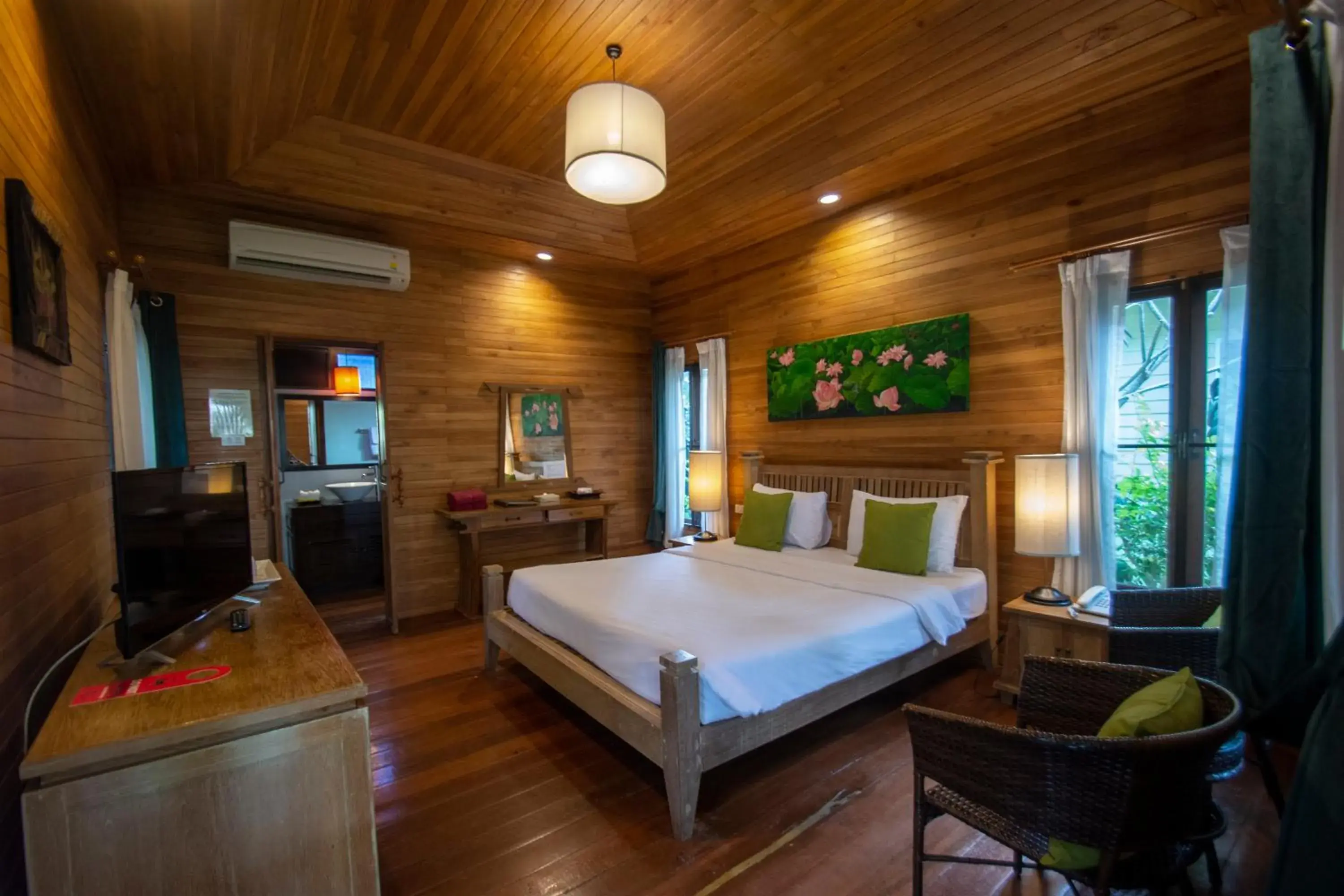 Thai House - Pet friendly in Natural Park Resort Pattaya Thai House - Pet friendly in Natural Park Resort Pattaya