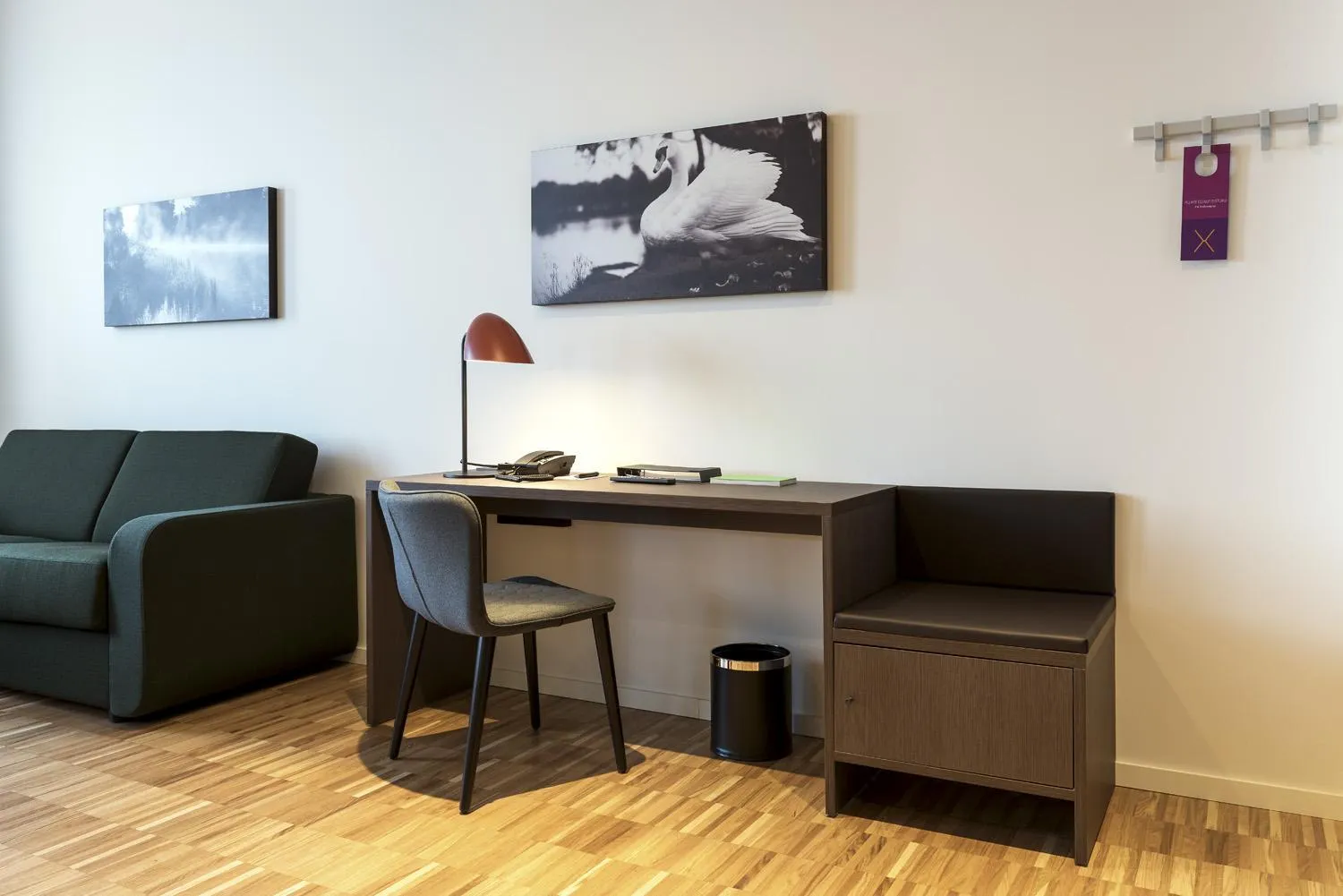 Seating area in Quality Hotel Pond