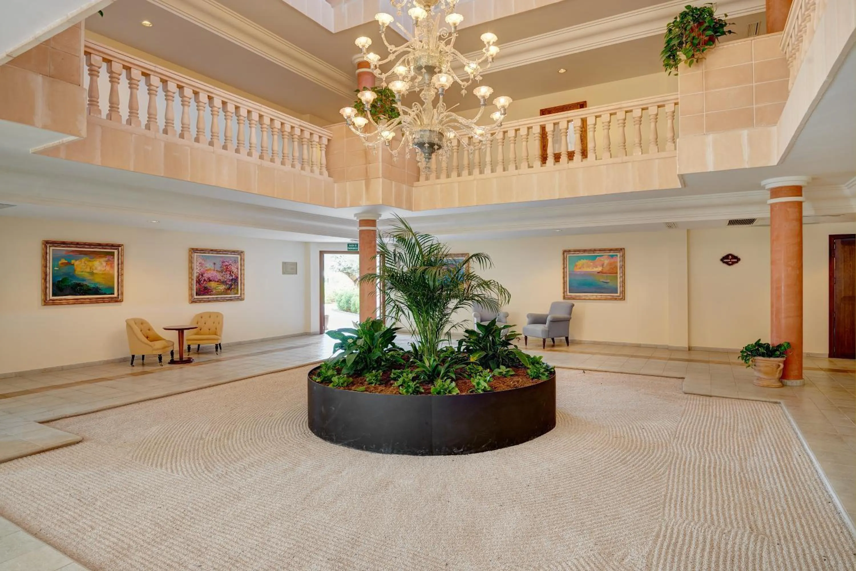 Lobby or reception in CM Mallorca Palace - Only Adults