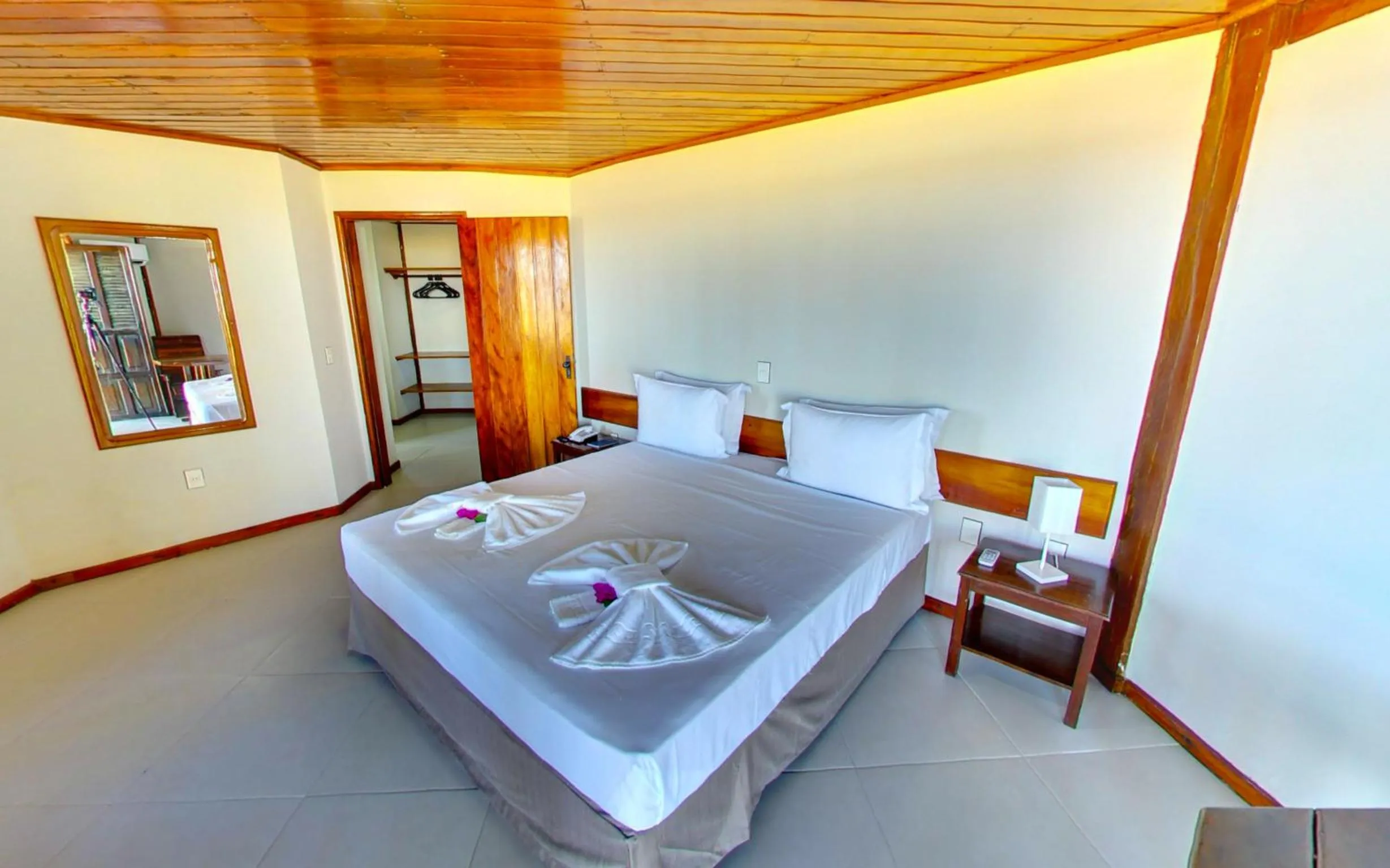 Photo of the whole room, Bed in Makaira Beach Resort