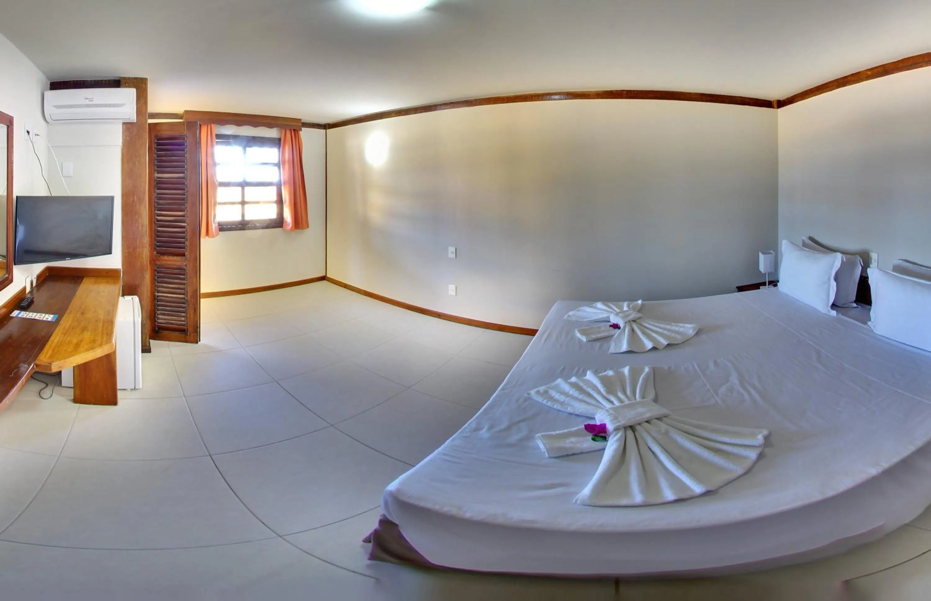 Bed in Makaira Beach Resort