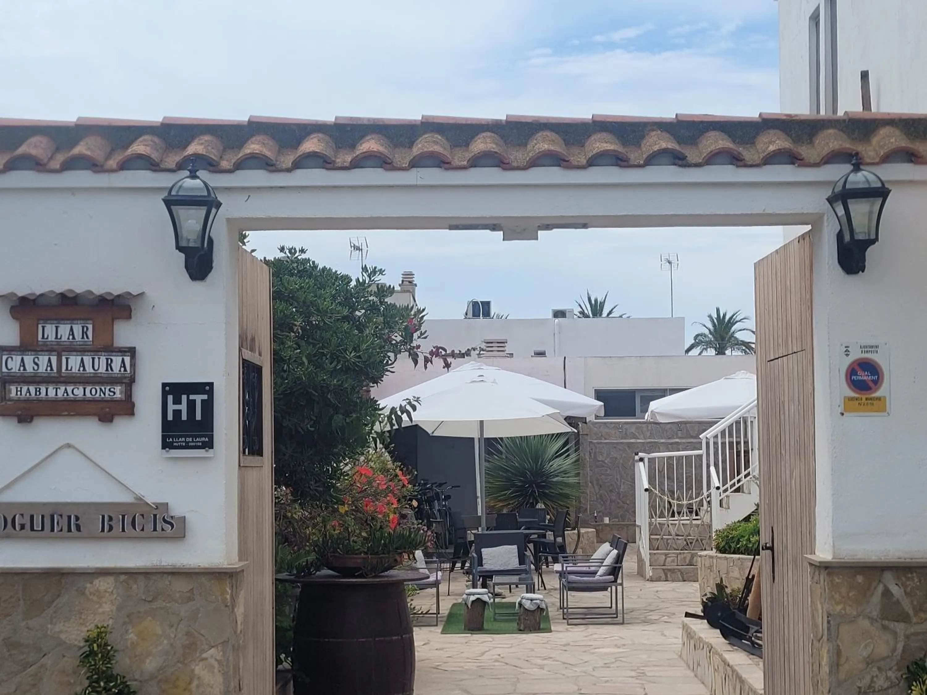 Property building in La Llar de Laura