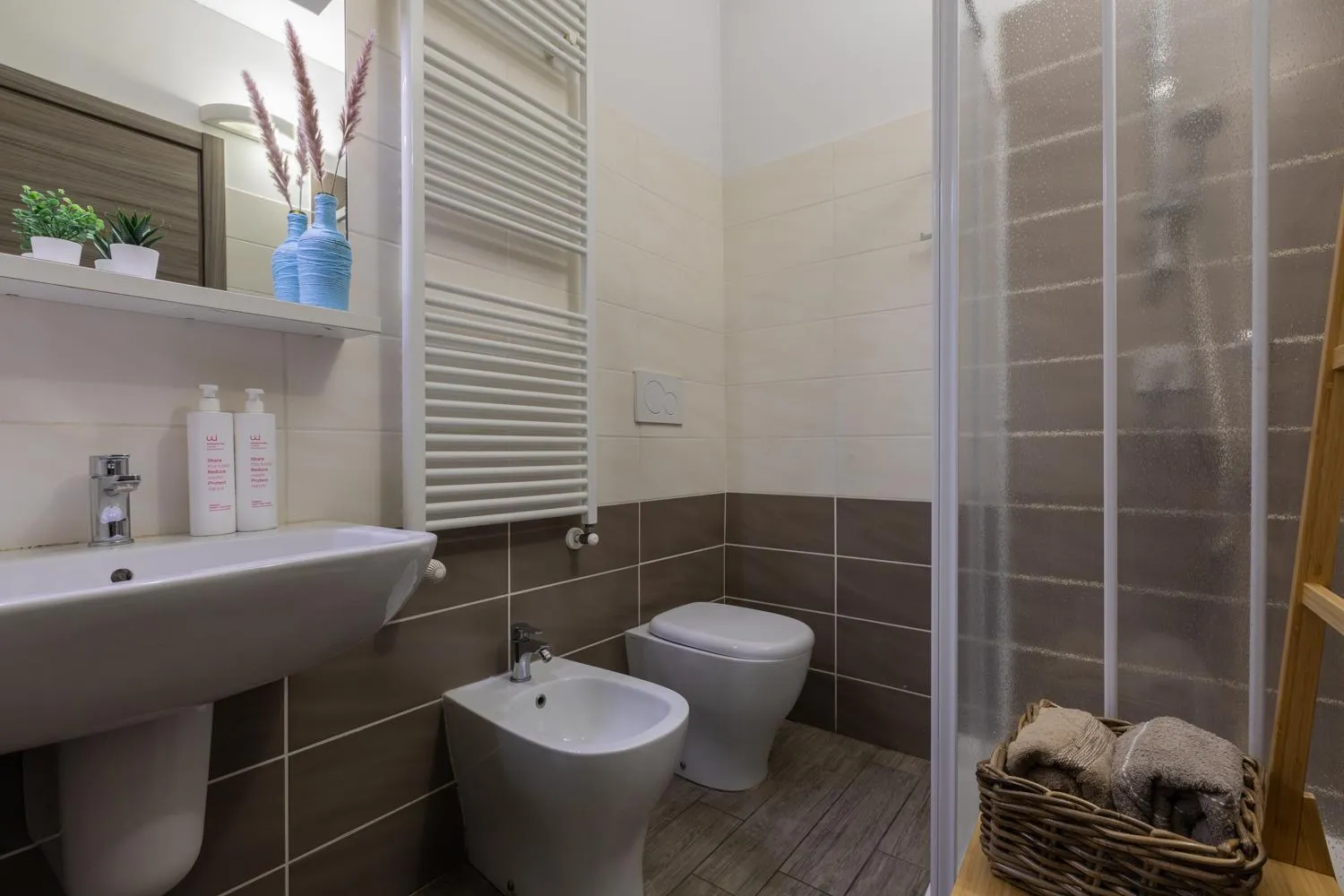 Bathroom in Housing Giulia