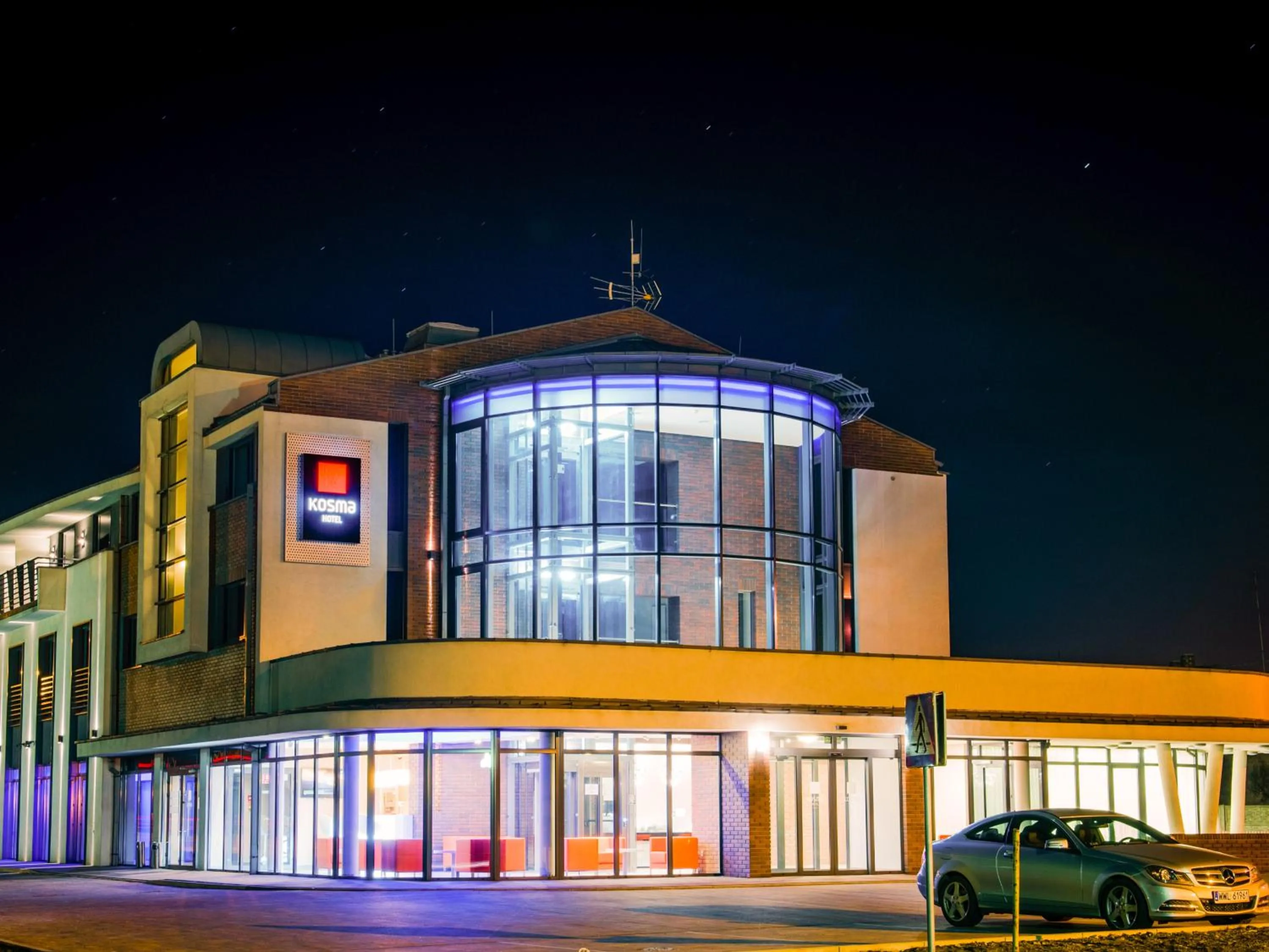 Property Building in Hotel Kosma