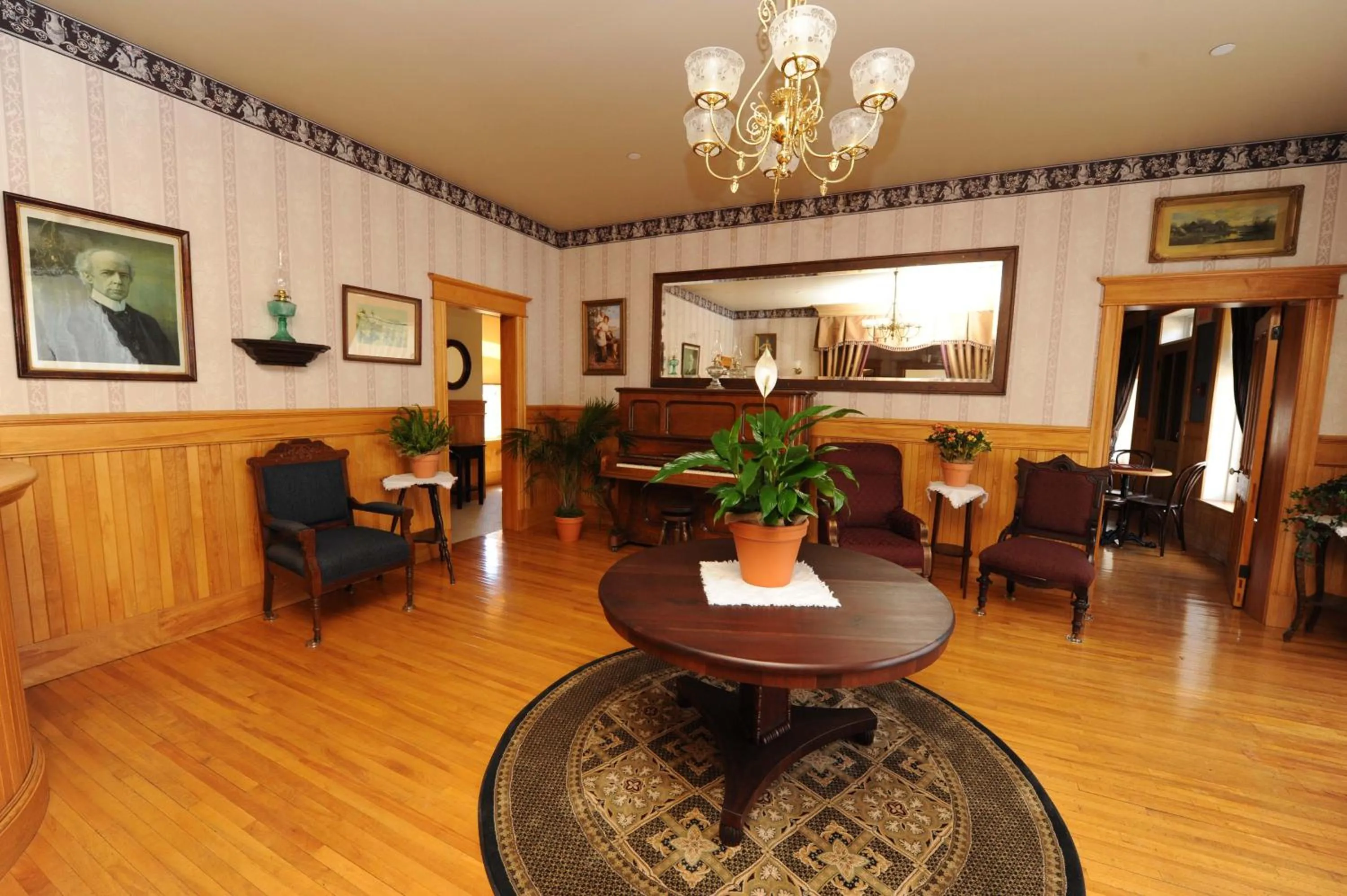 Lobby or reception in Hôtel Château Albert