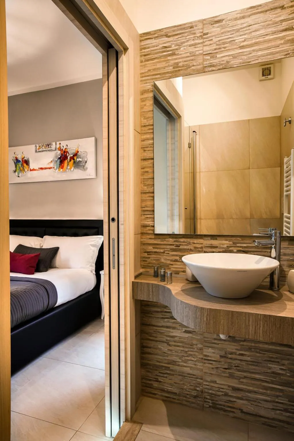 Bathroom, Bed in Guest House Grazioli