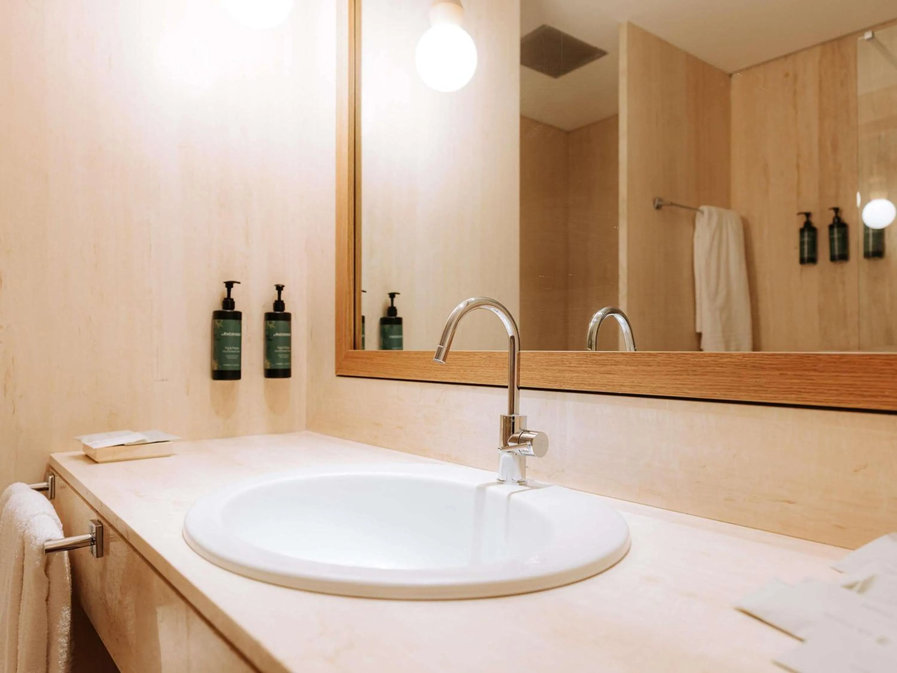 Bedroom in Mövenpick Hotel Bari