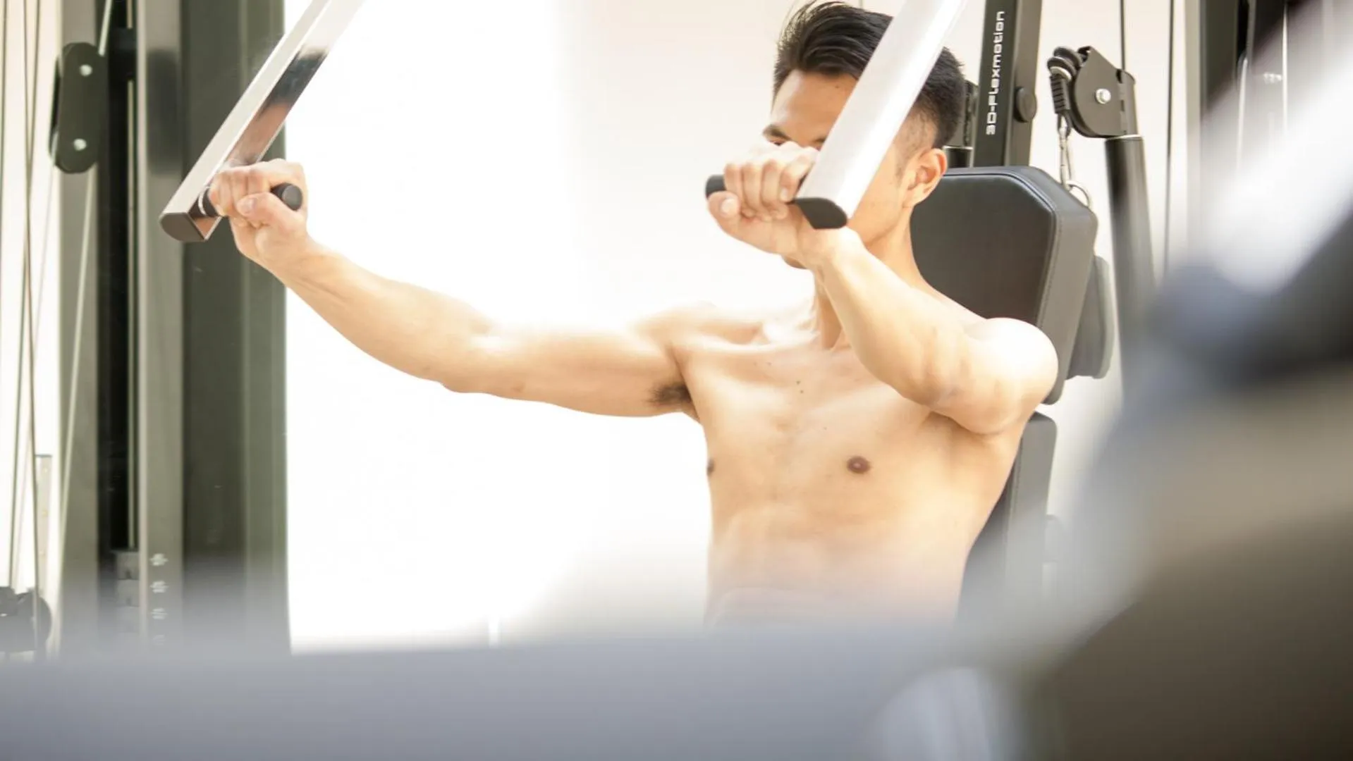 Fitness centre/facilities in GTV Hotel