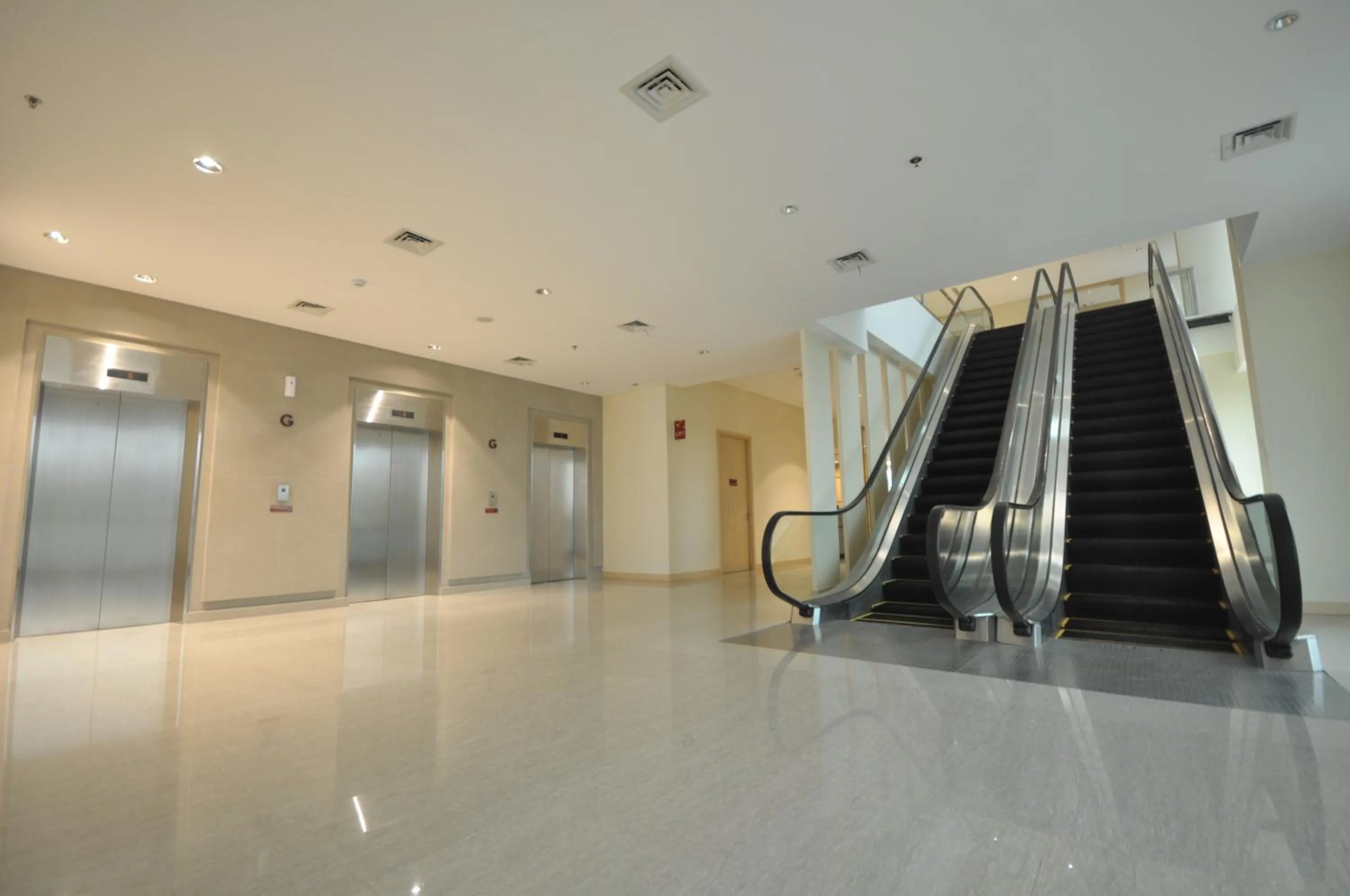 elevator in GTV Hotel