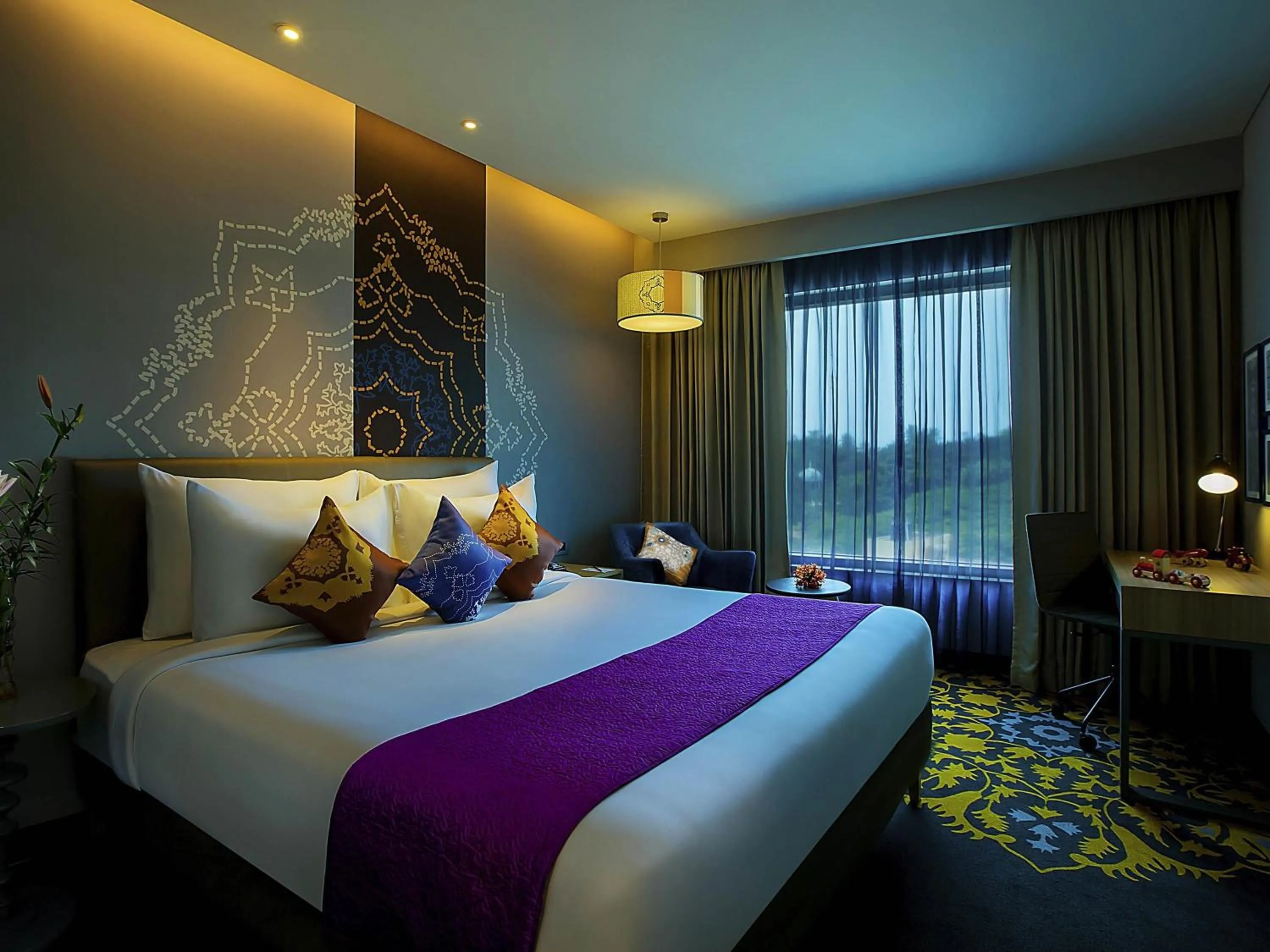 Bedroom, Bed in Grand Mercure Mysore - An Accor Brand