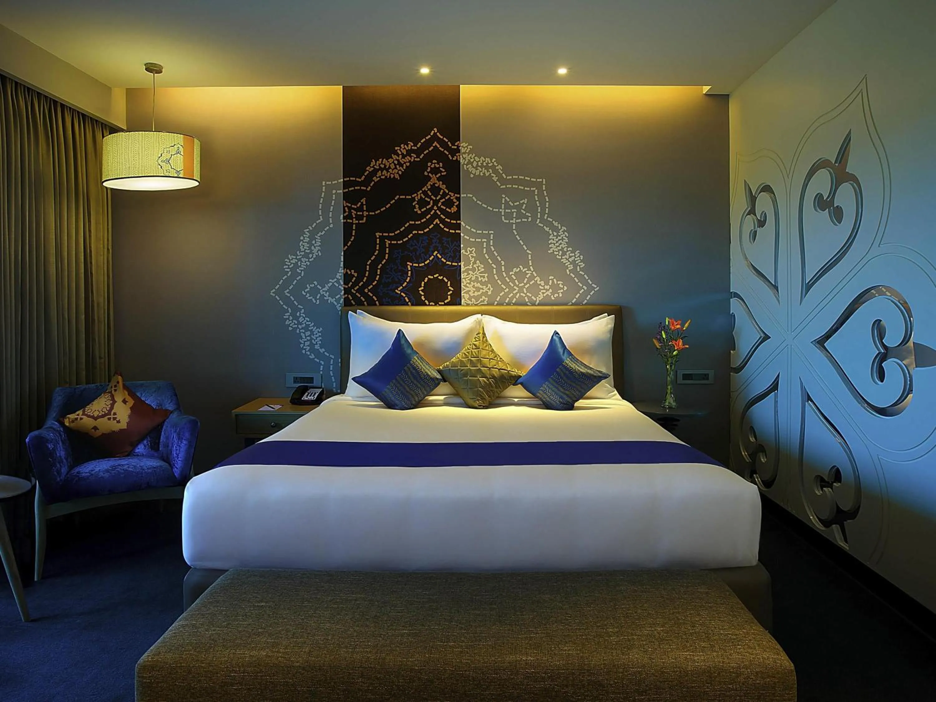Photo of the whole room, Bed in Grand Mercure Mysore - An Accor Brand
