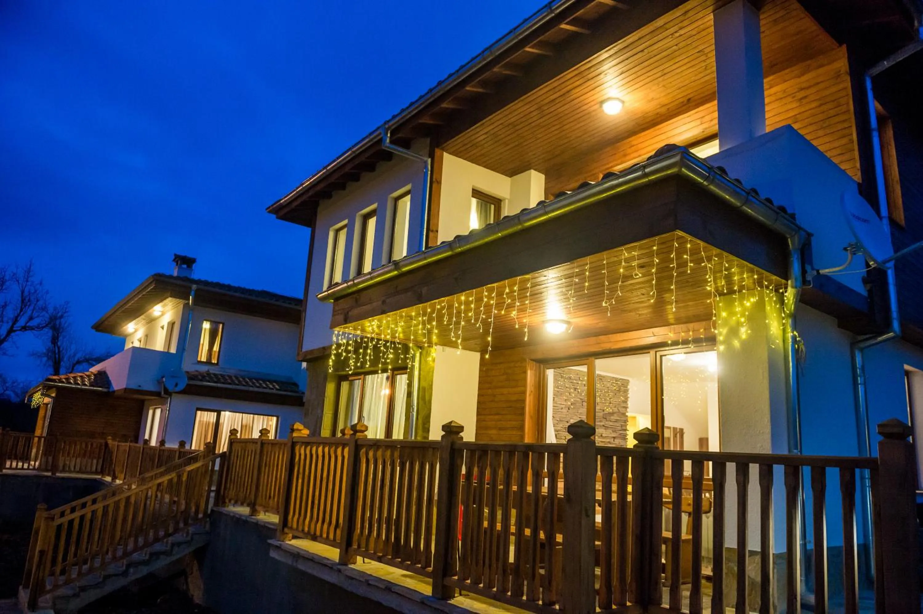 Night in Sinjirite Complex