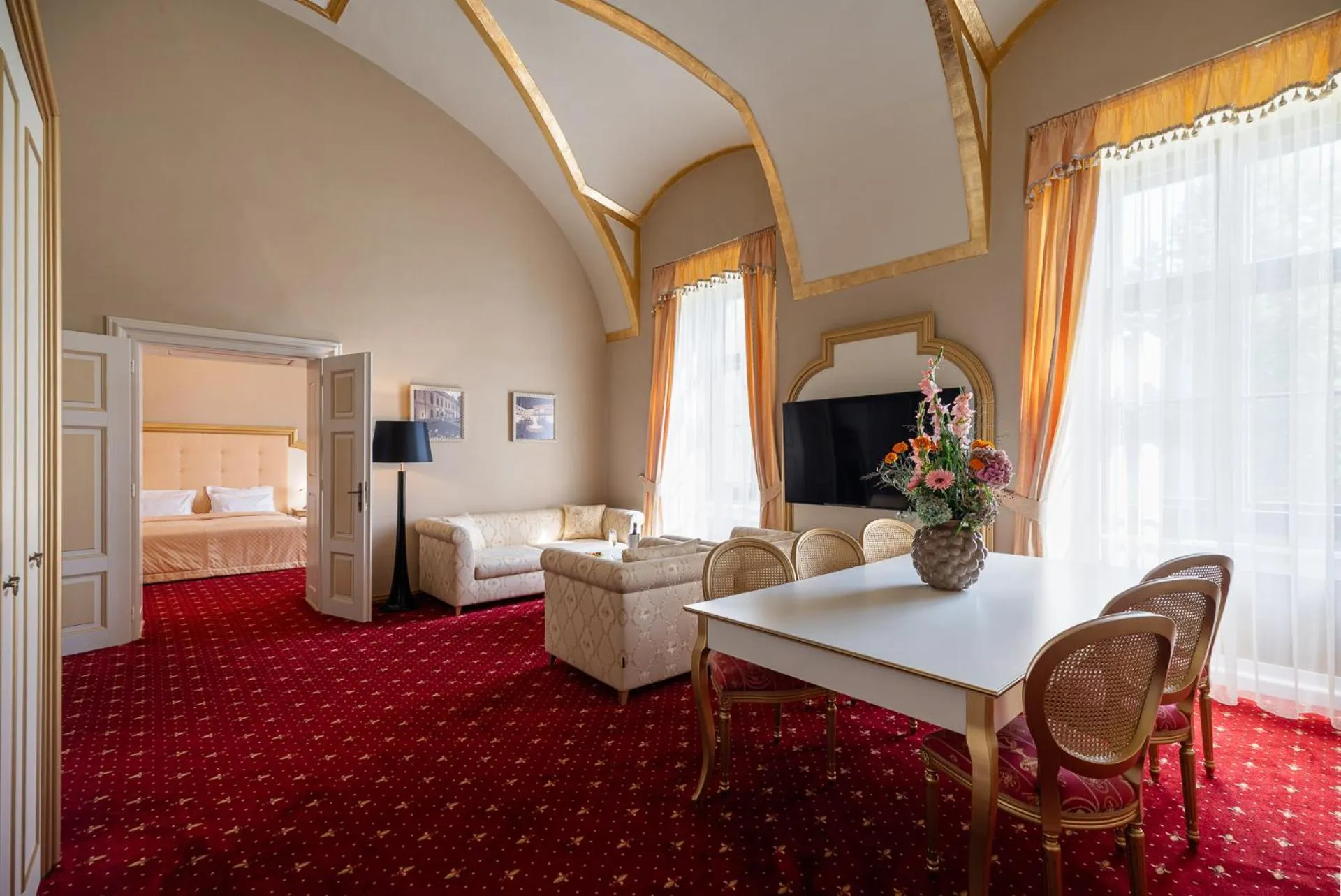 Photo of the whole room, Bed in Hotel Gino Park Palace - Kaštieľ Orlové