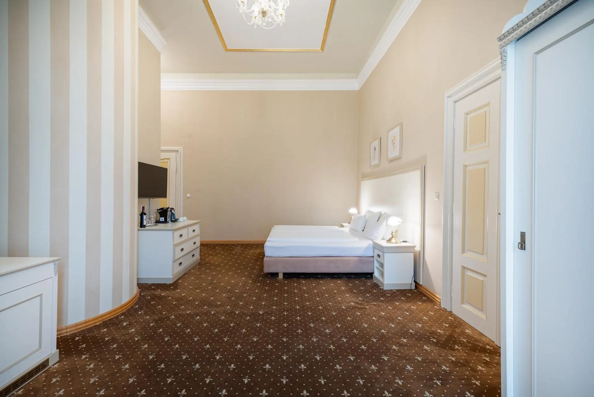 Bed in Hotel Gino Park Palace - Kaštieľ Orlové