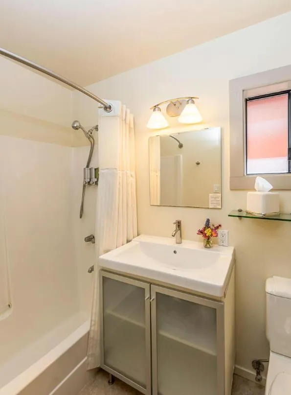 Shower in Cottages at Little River Cove