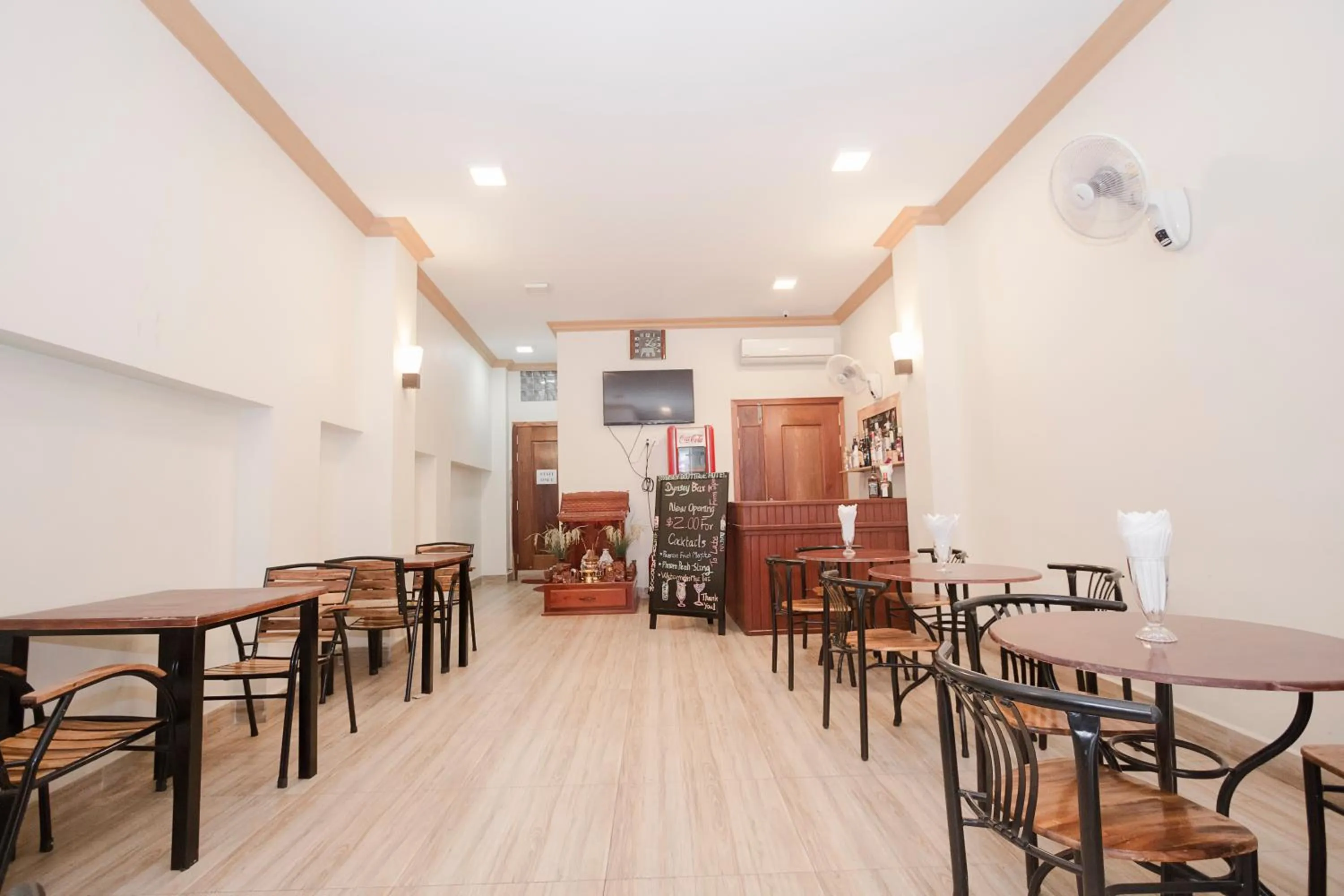 Lounge or bar in Dynsey Boutique Hotel