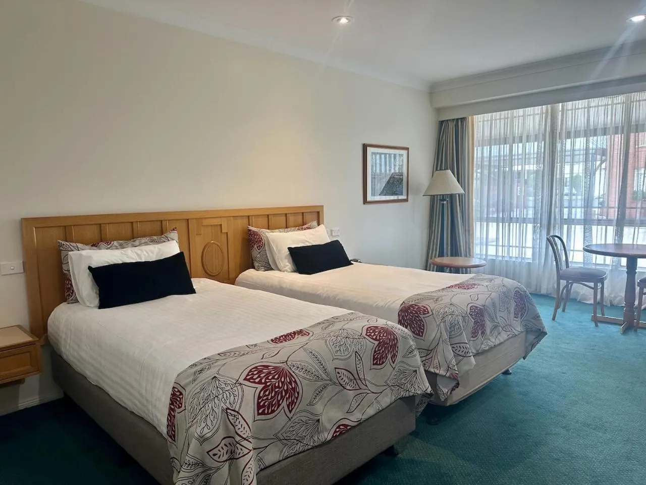 Bed in Young Federation Motor Inn and Services Club