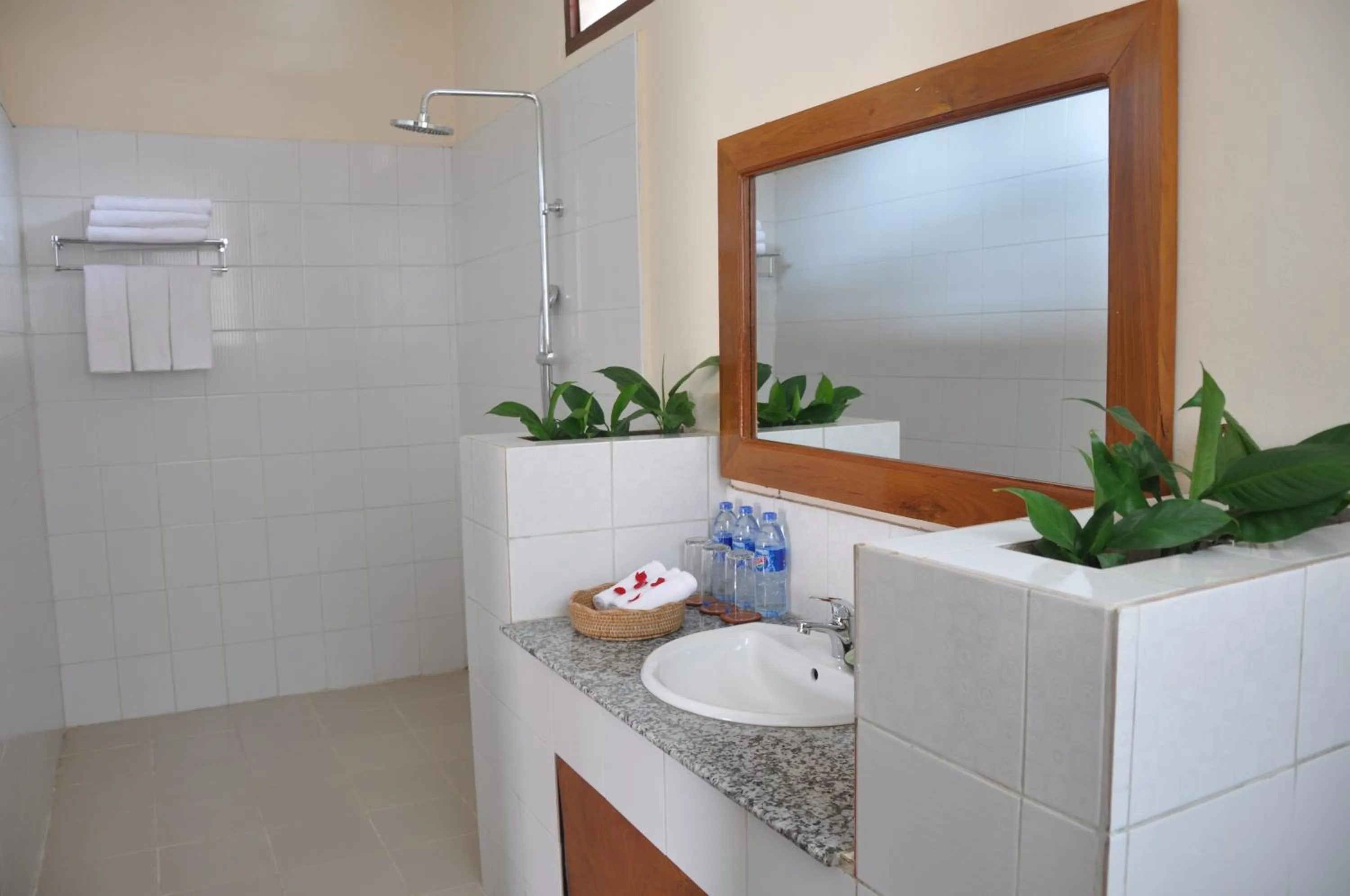 Bathroom in Trinity Family Inn