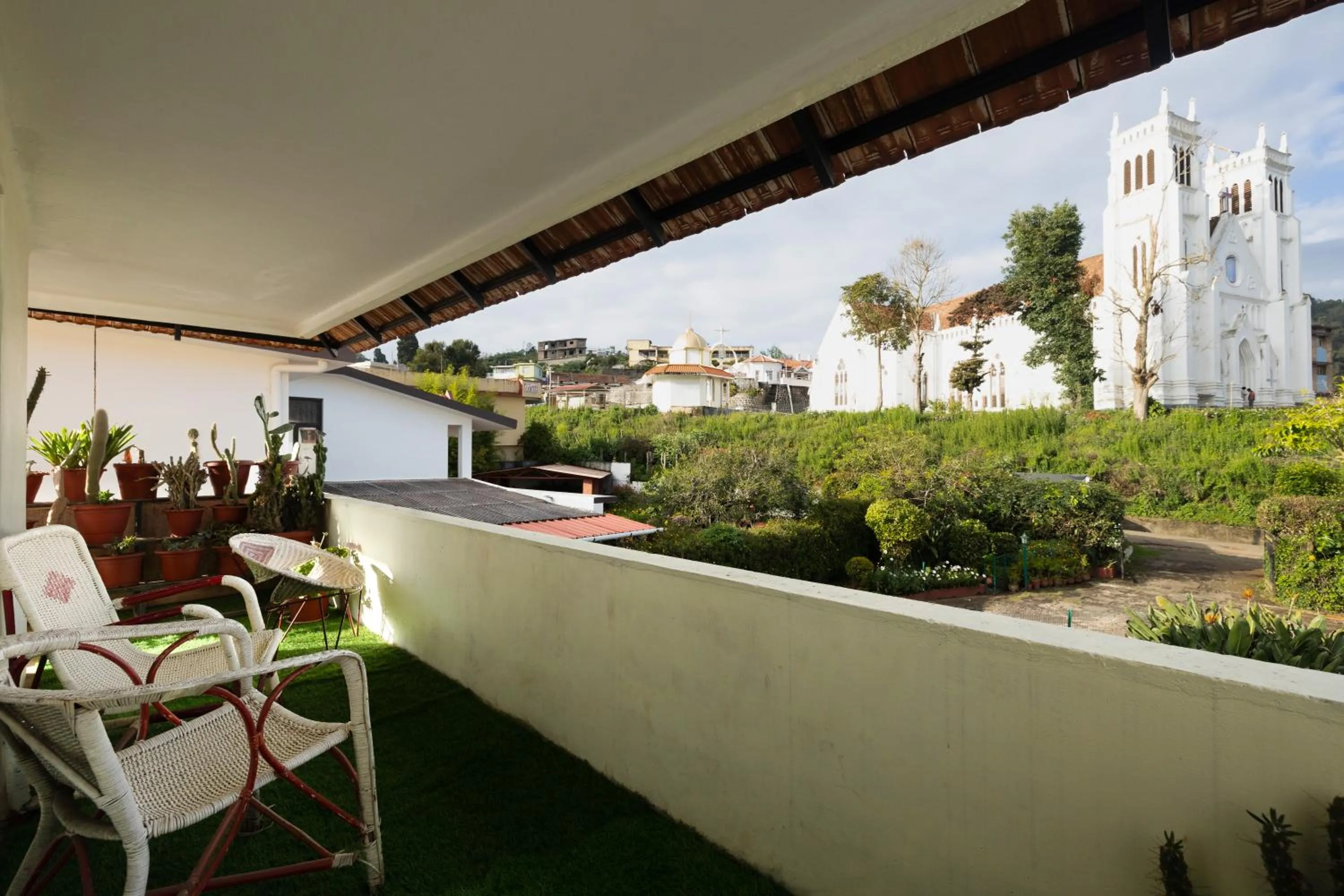 Communal lounge/ TV room in Colonels inn