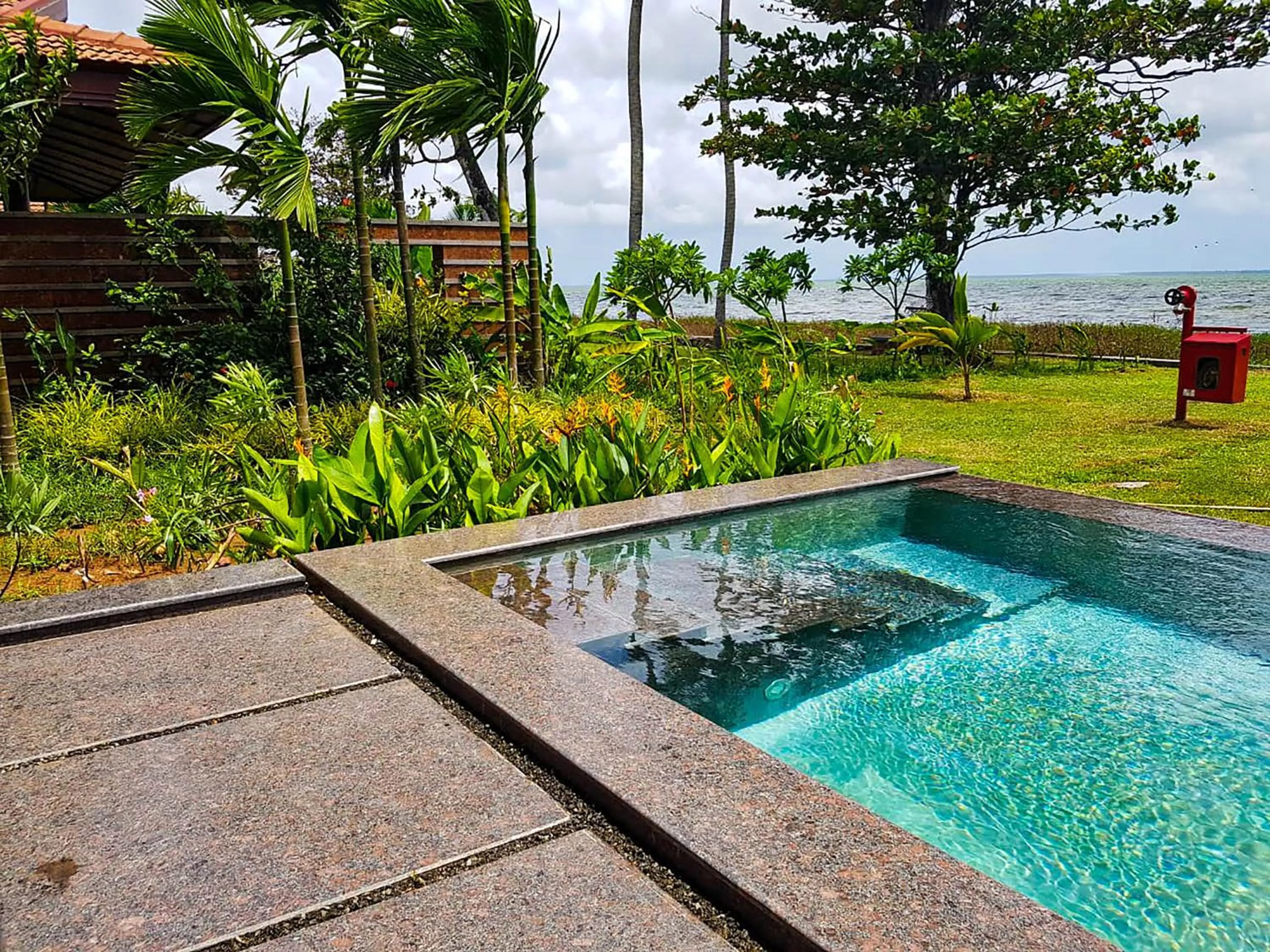 Lake view in Niraamaya Wellness Retreats Backwaters And Beyond Kumarakom