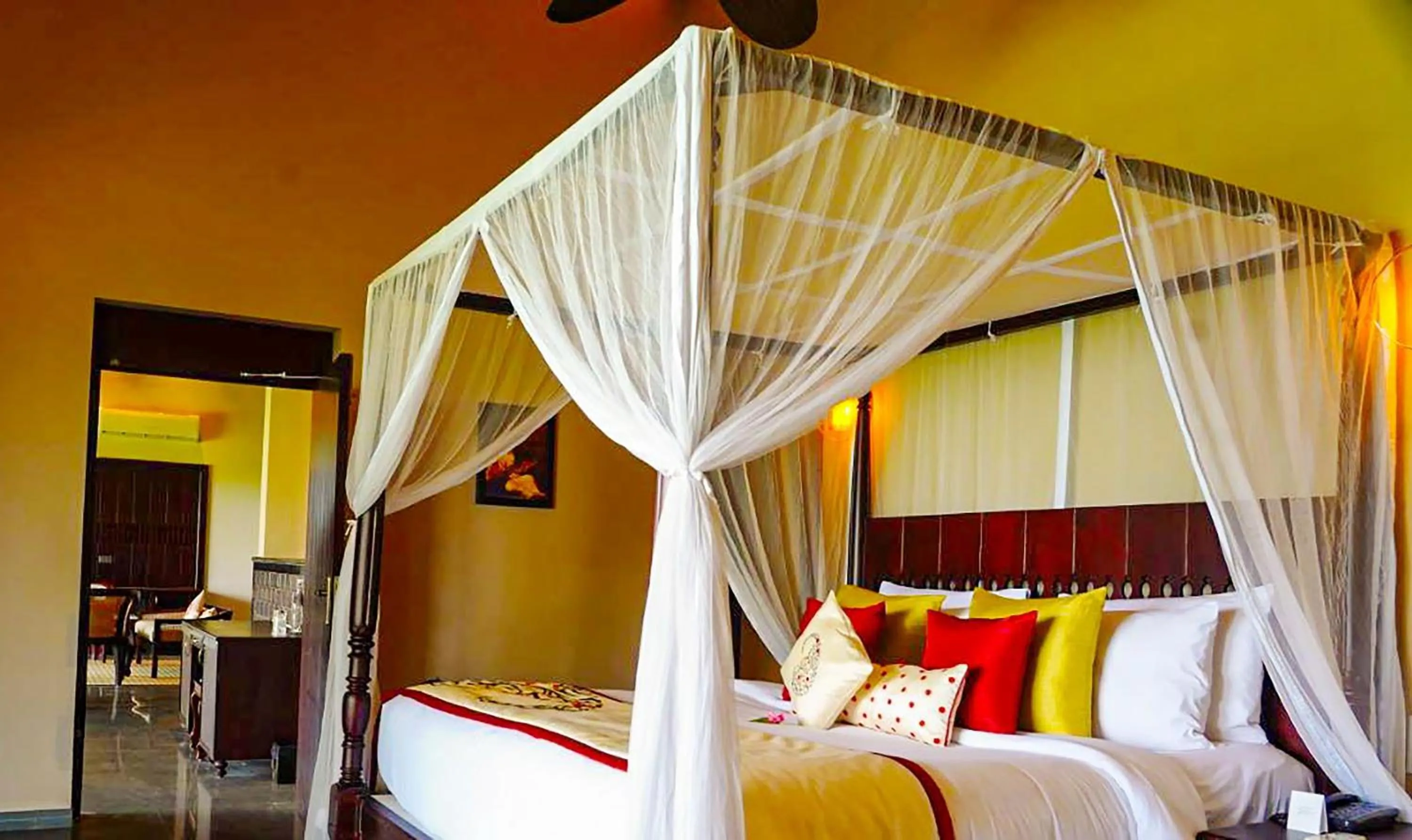 Bedroom, Bed in Niraamaya Wellness Retreats Backwaters And Beyond Kumarakom