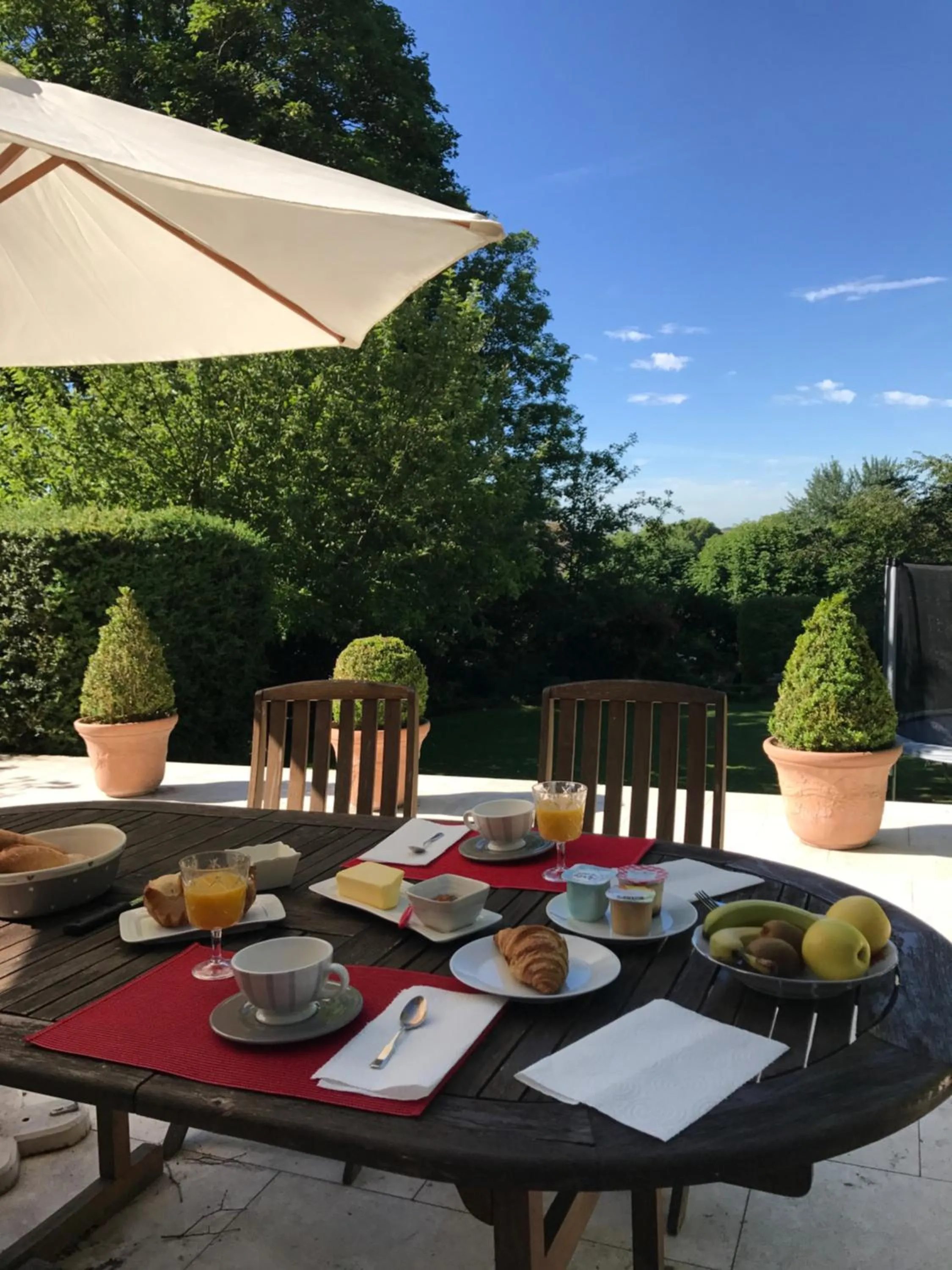 Patio in Le Castel Ecossais