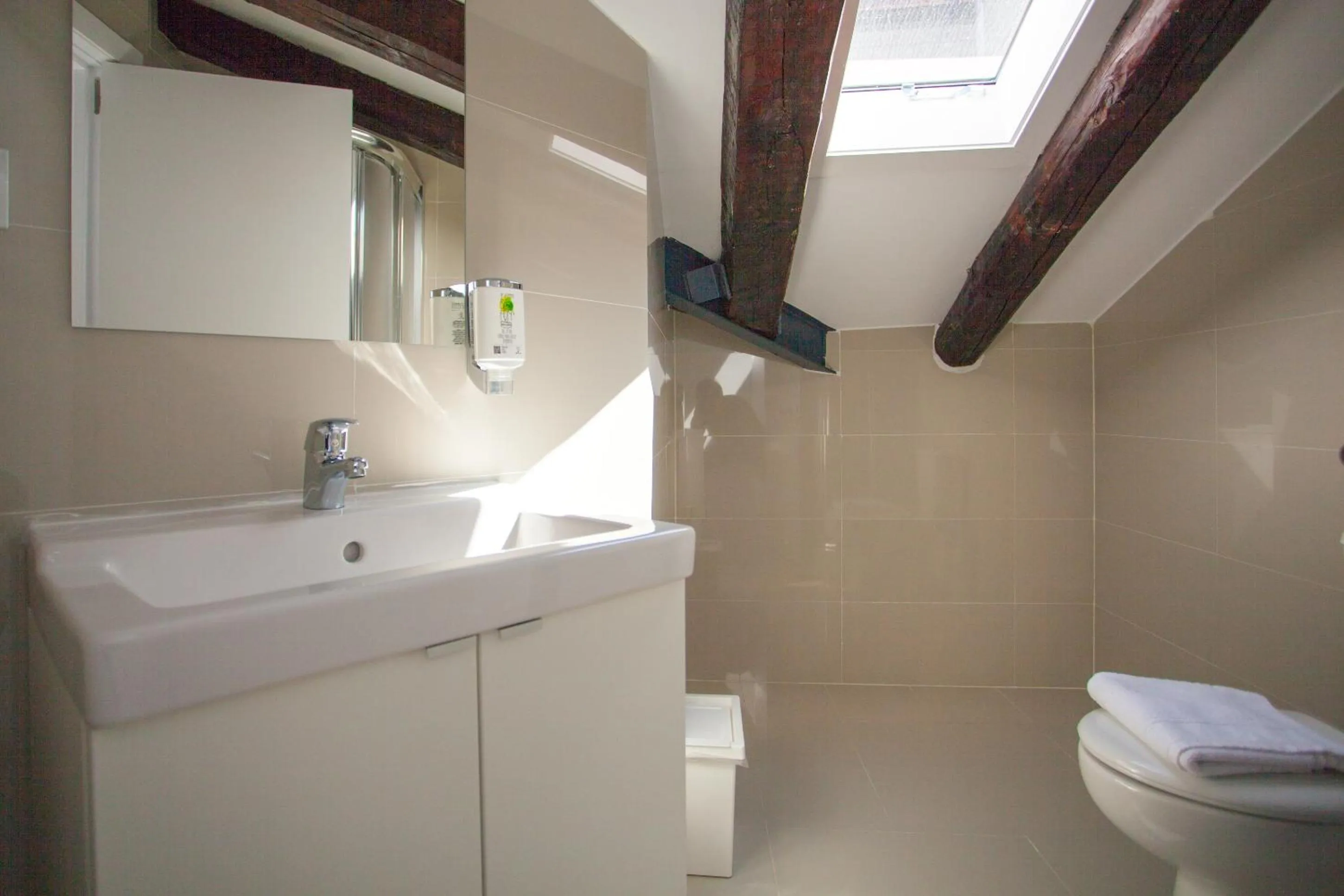 Bathroom in Apartment in Malasaña