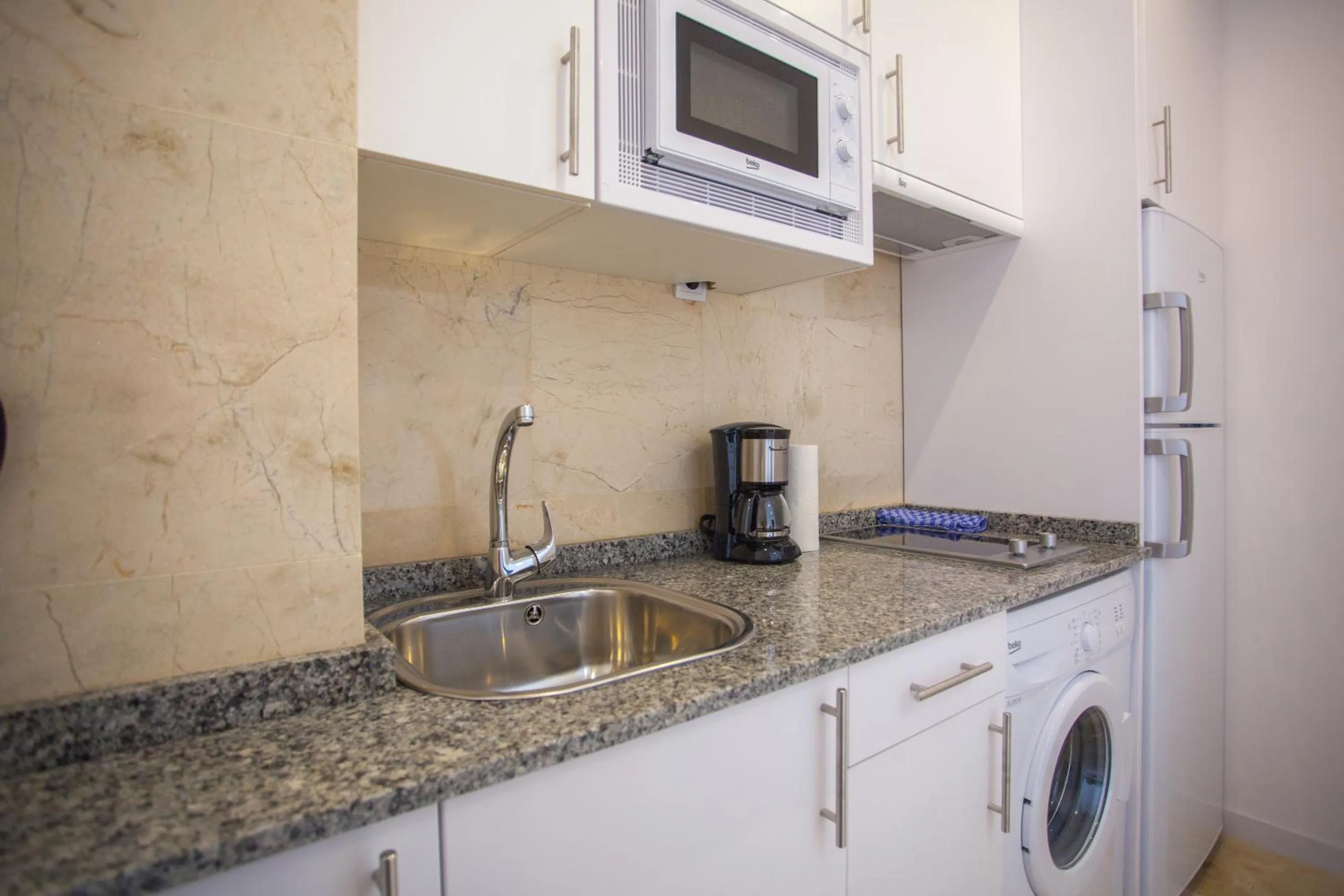 Kitchen or kitchenette in Apartment in Malasaña