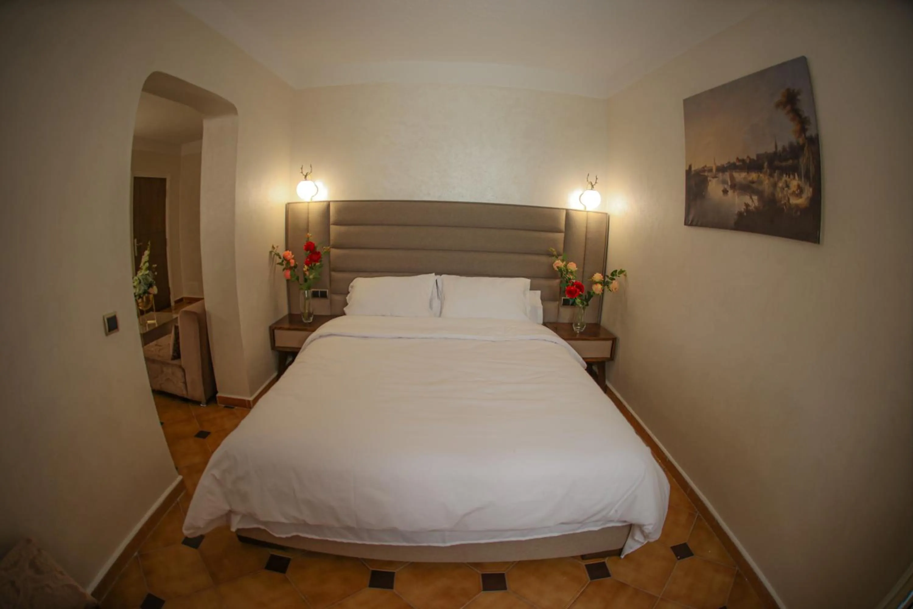 Bed in Hôtel Des Lilas