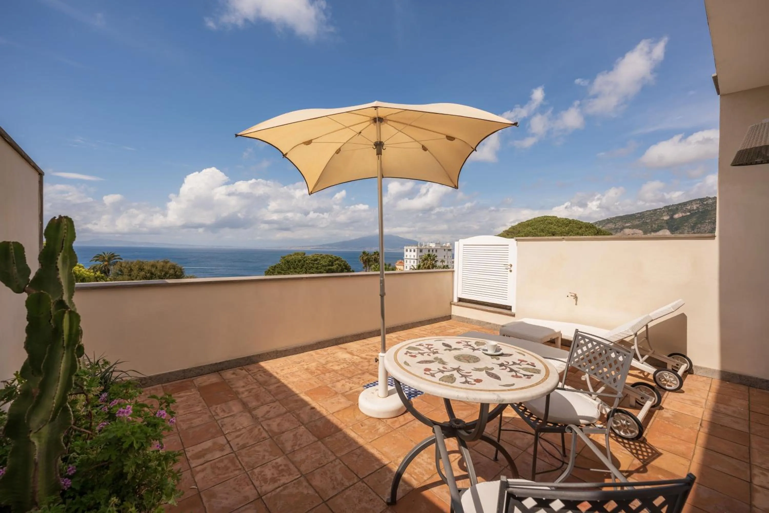 View (from property/room) in Grand Hotel Cocumella