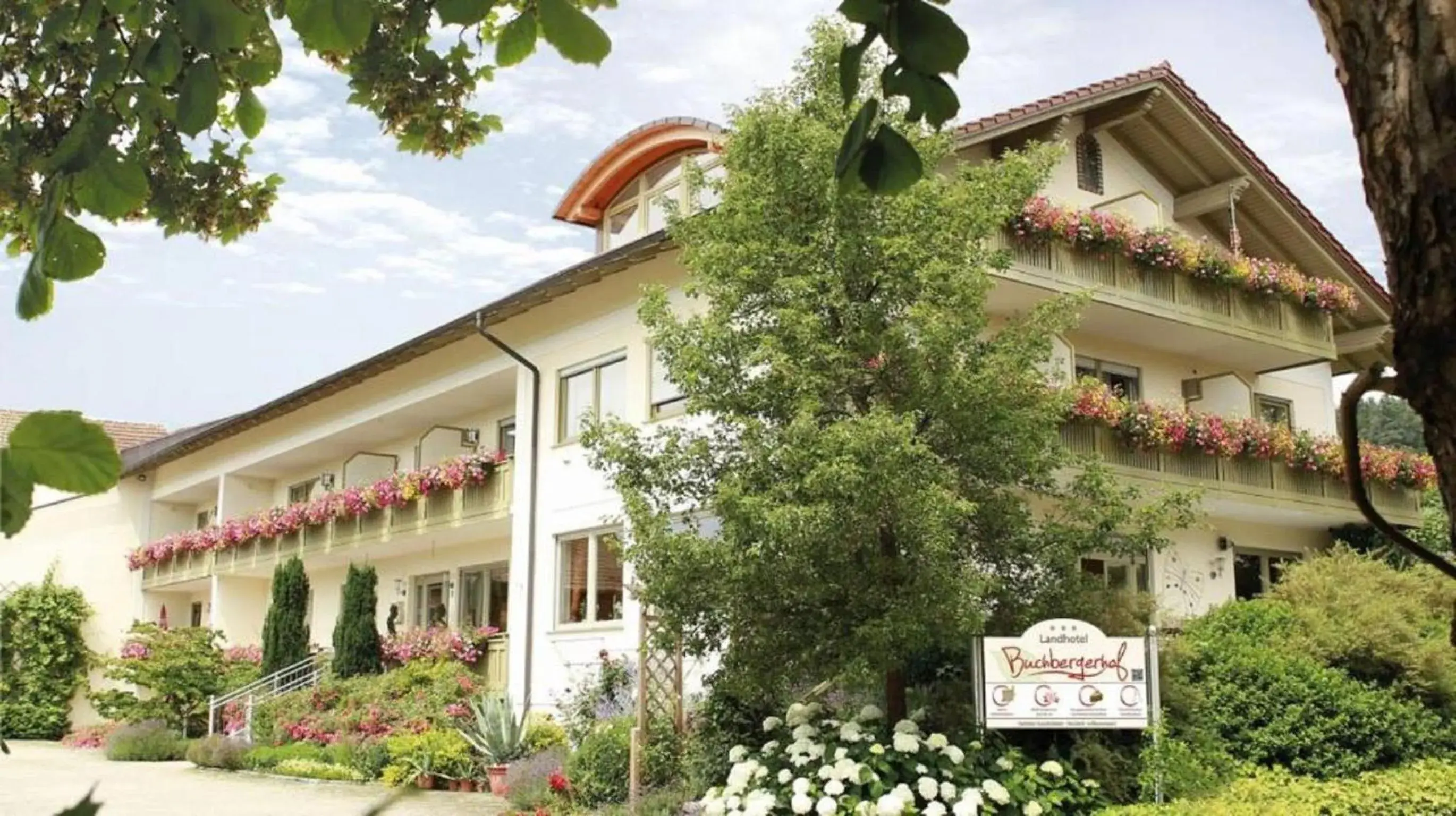 Landhotel Buchbergerhof Landhotel Buchbergerhof
