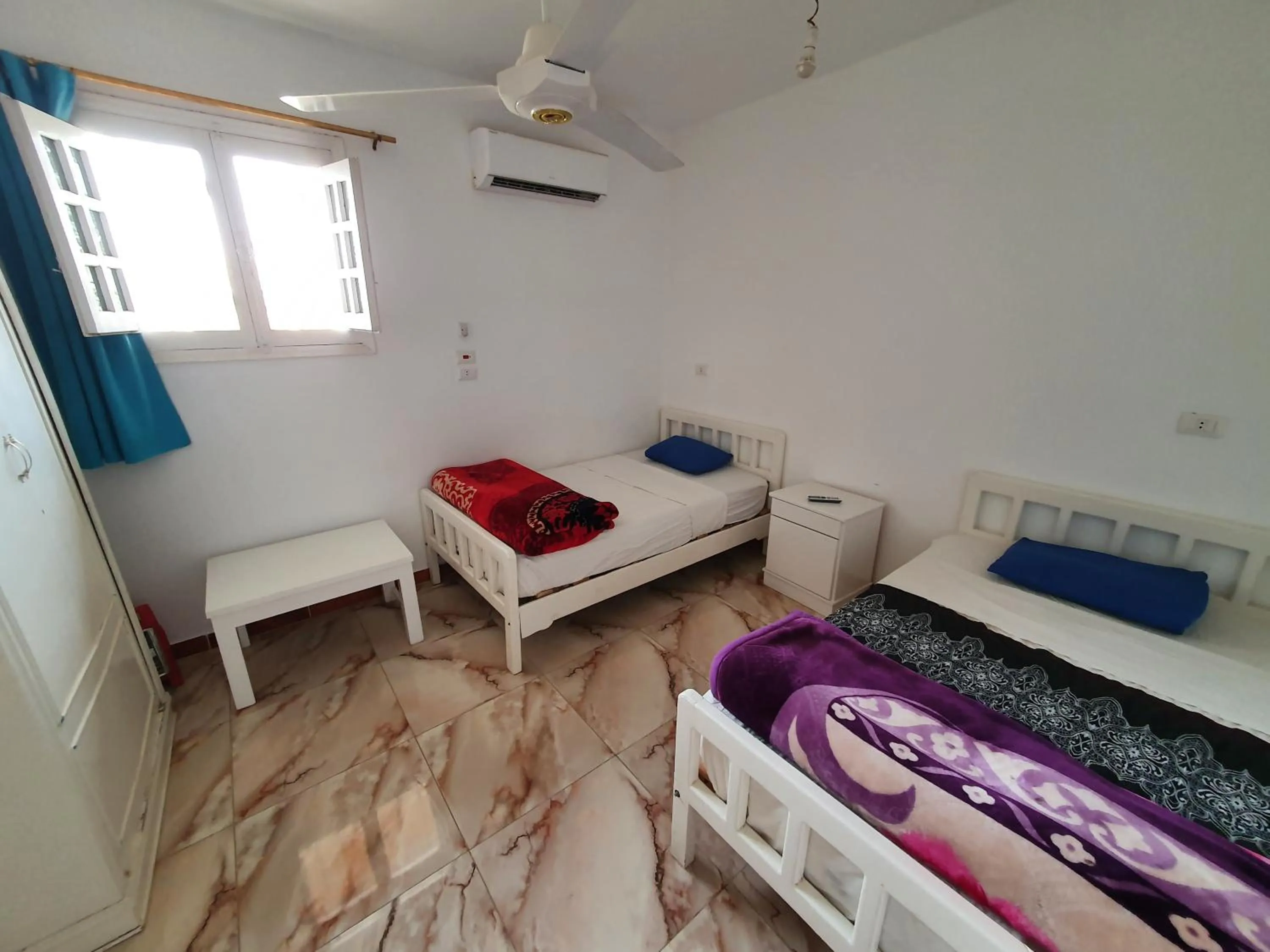 Bed in Luxor Guest House