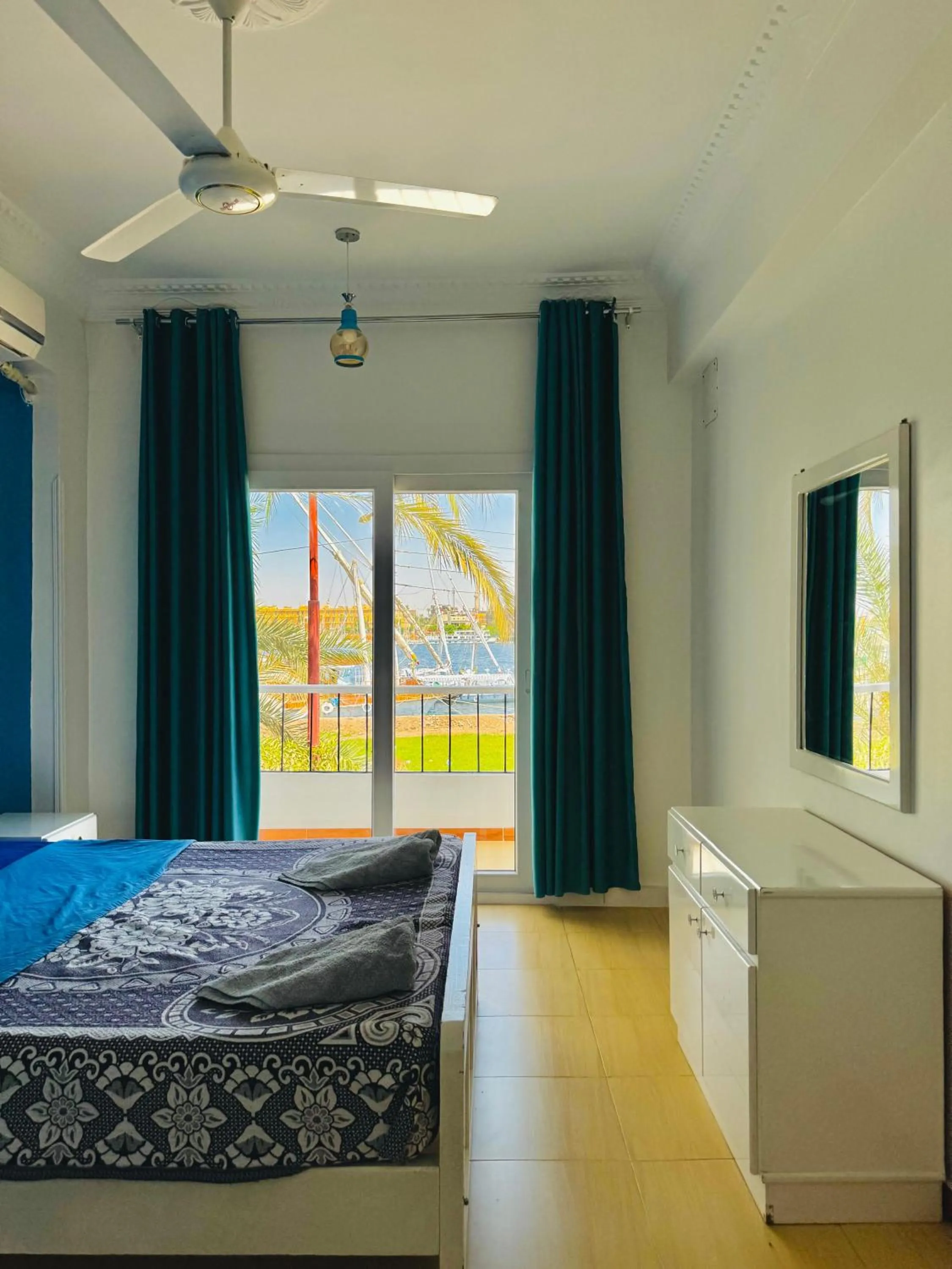 Bedroom, Bed in Luxor Guest House