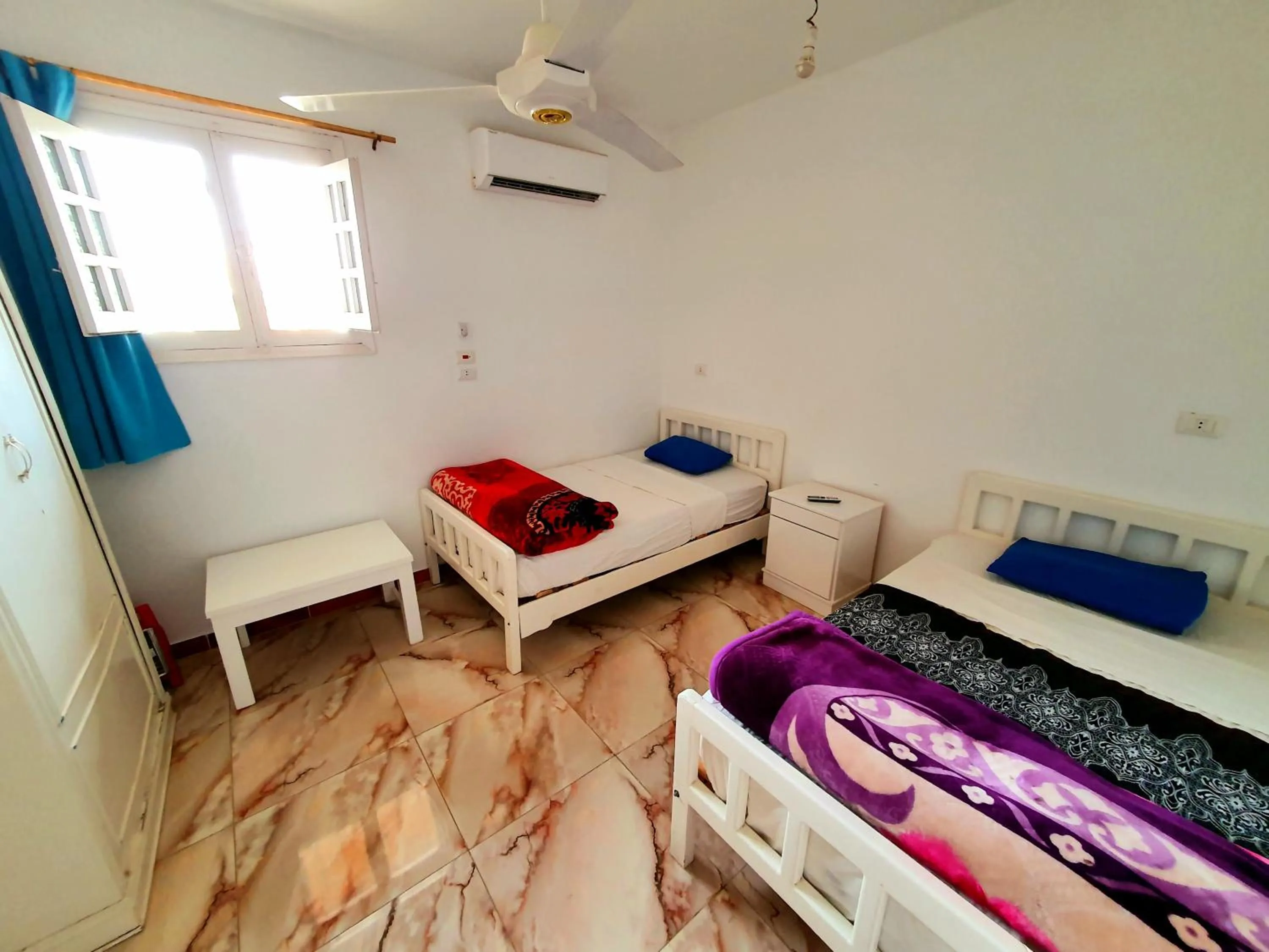 Bed in Luxor Guest House