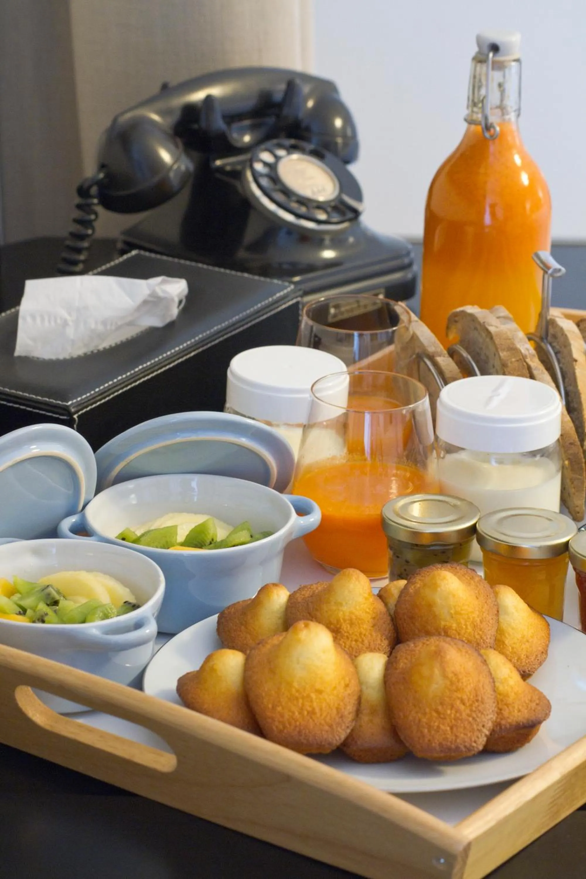 Breakfast in Villa Meridia