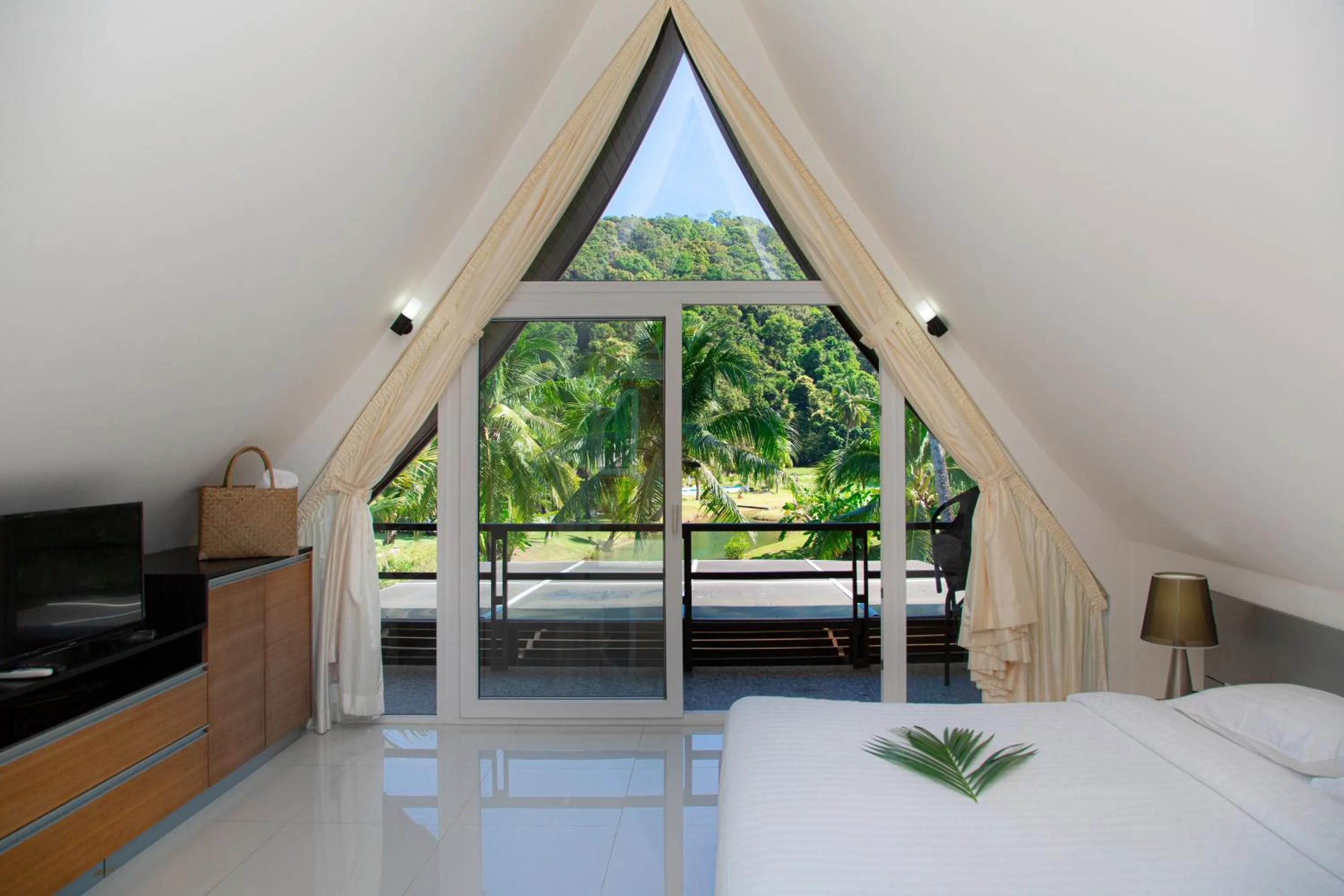 Koh Chang Beach Villas
