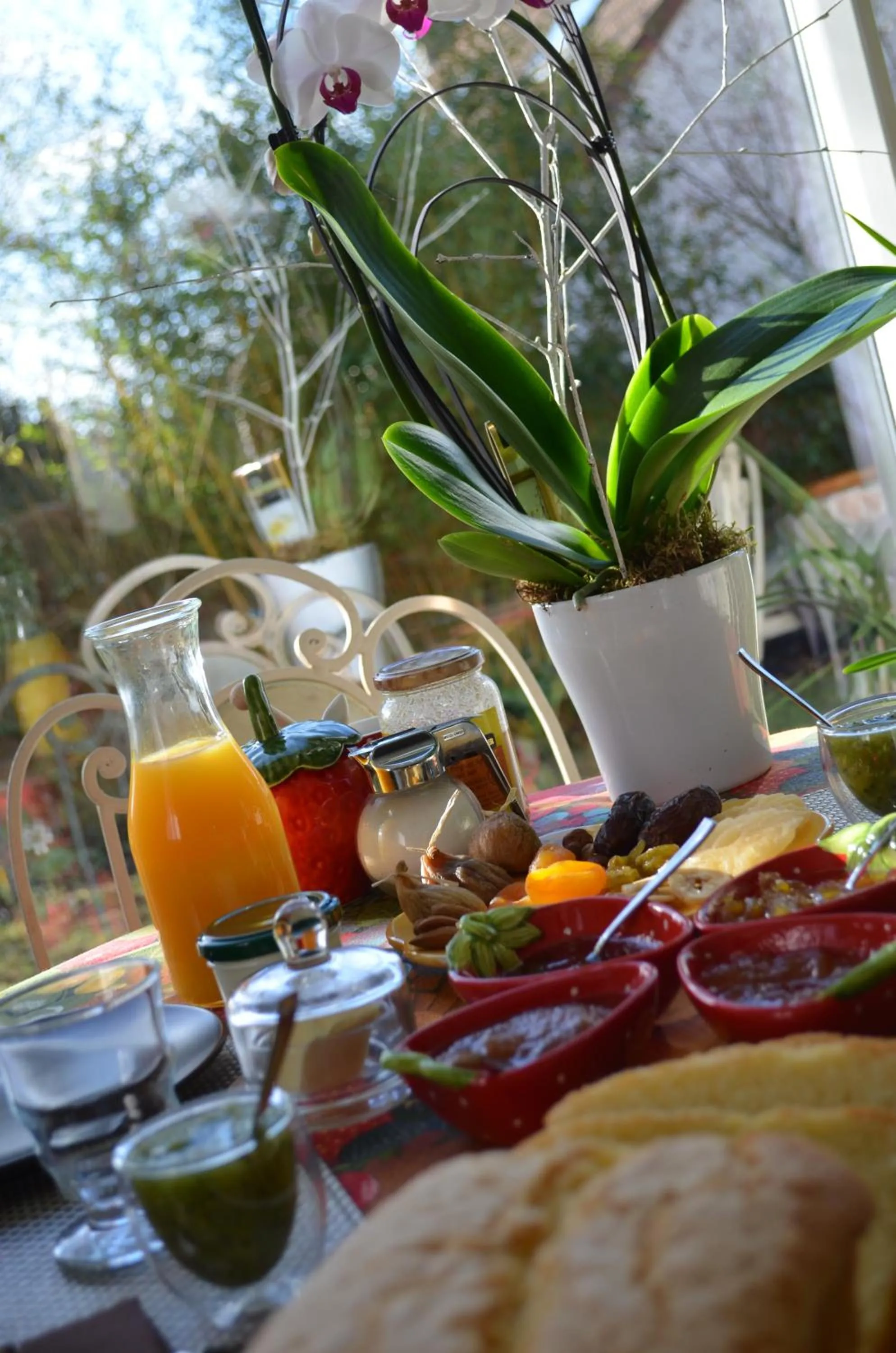 Sunrise in Couette Et Cafe Crème