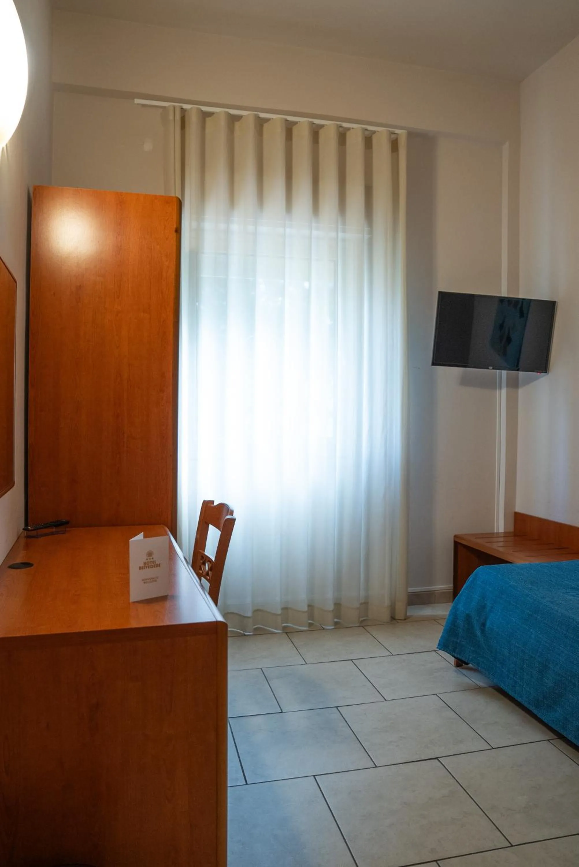 TV and multimedia, Bed in Hotel Belvedere