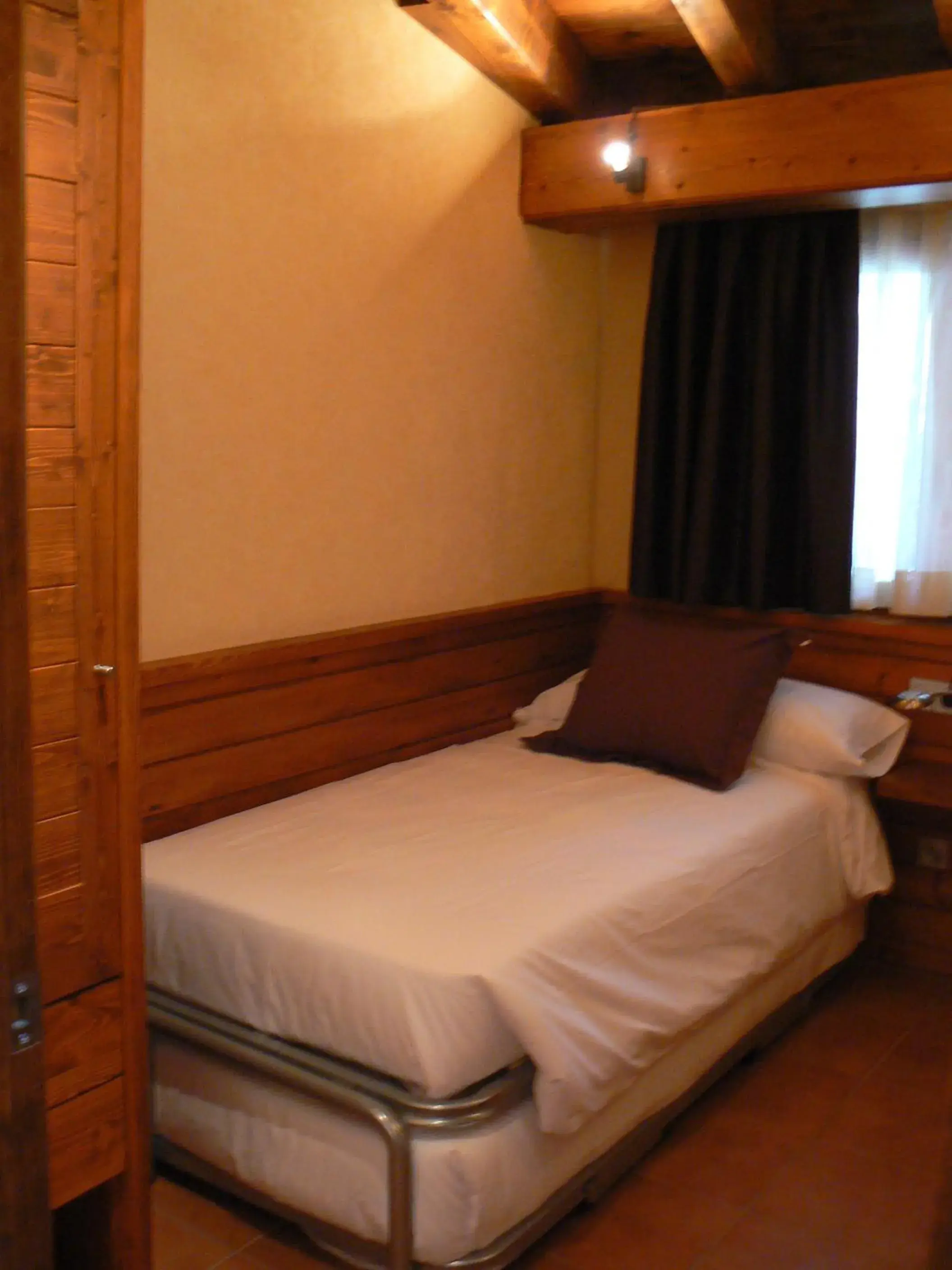 Two-Bedroom Apartment (4 Adults + 2 Children) in Aparthotel Bellver Two-Bedroom Apartment (4 Adults + 2 Children) in Aparthotel Bellver