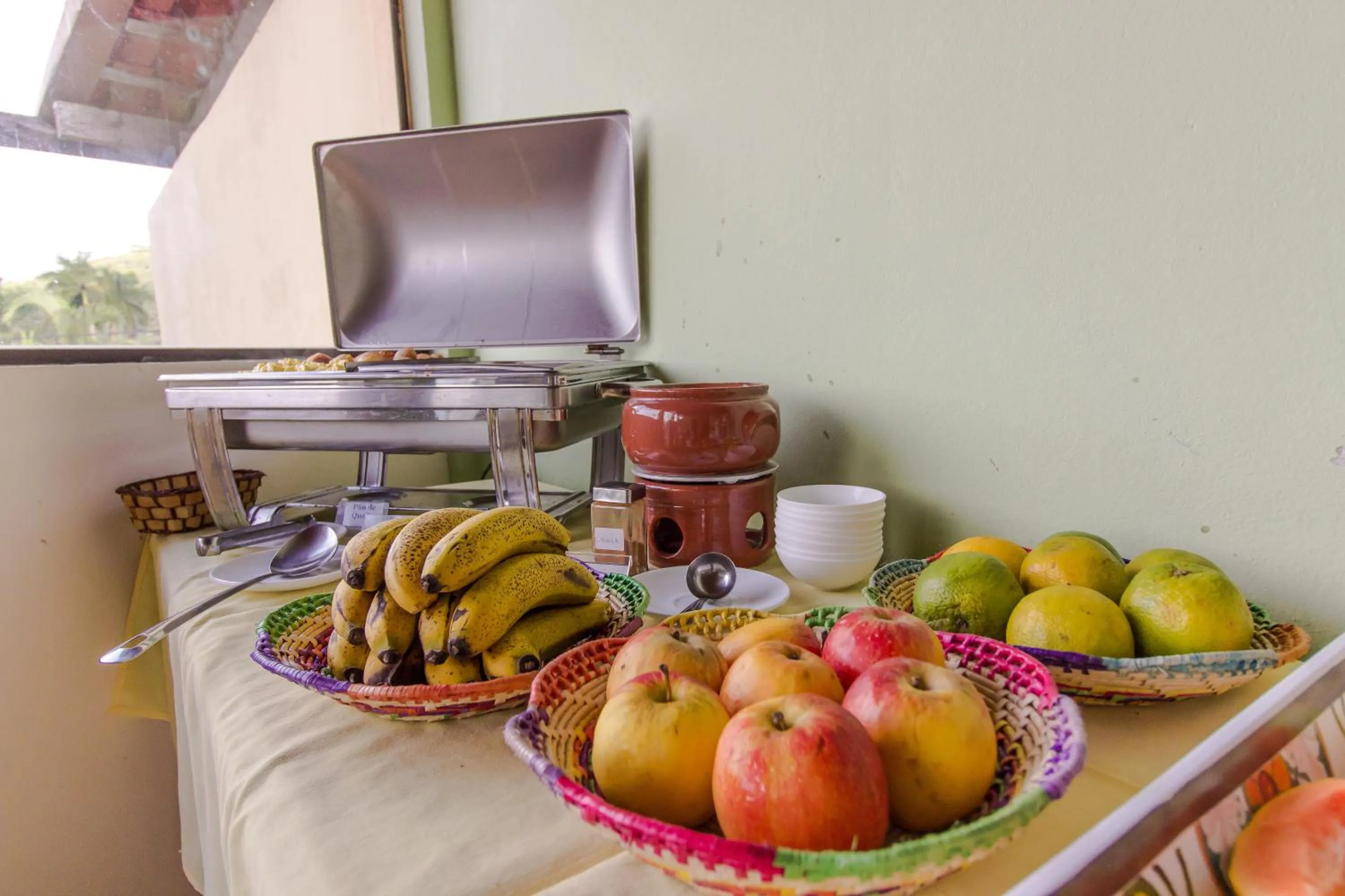 Buffet breakfast in Viamar Pousada