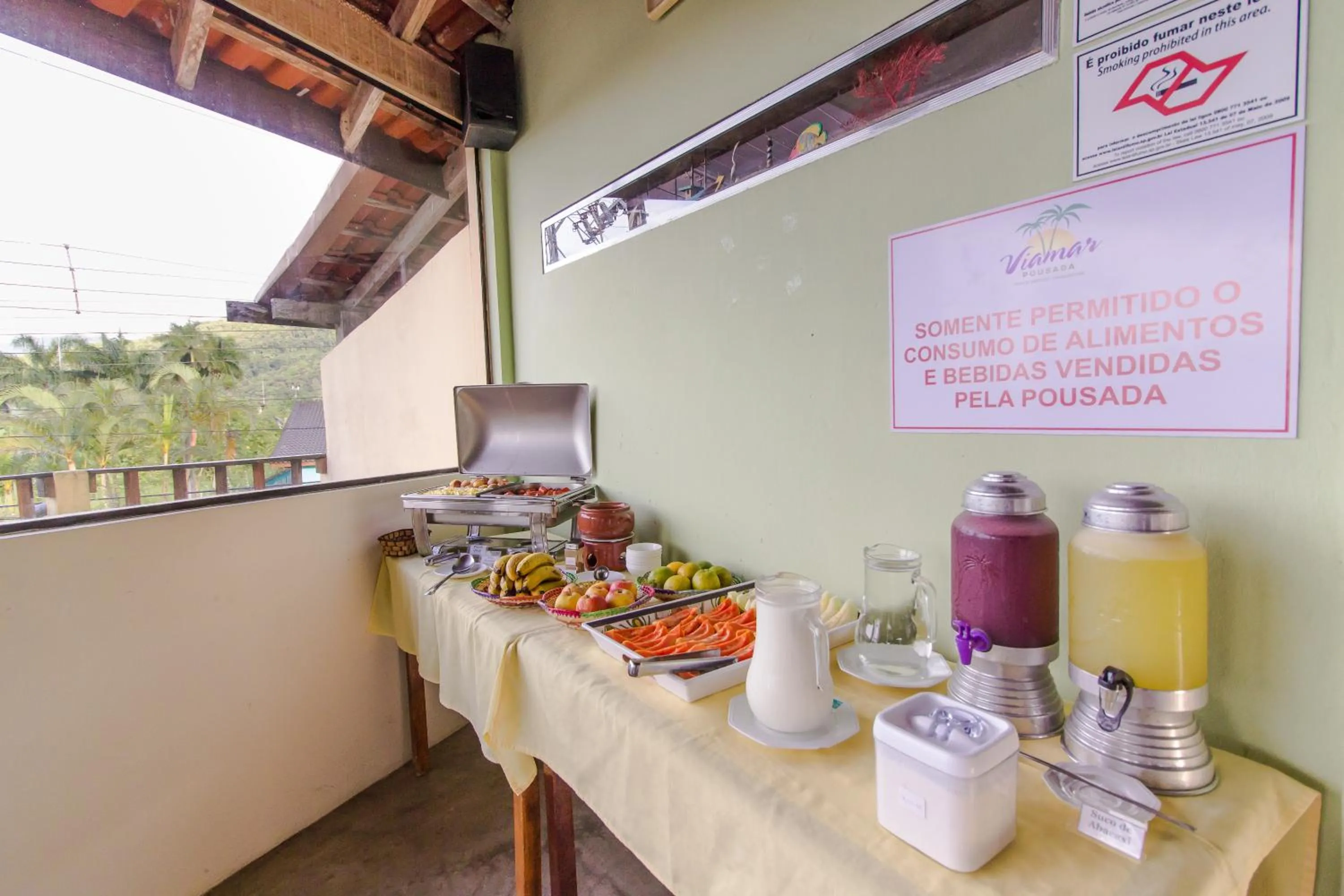 Buffet breakfast in Viamar Pousada
