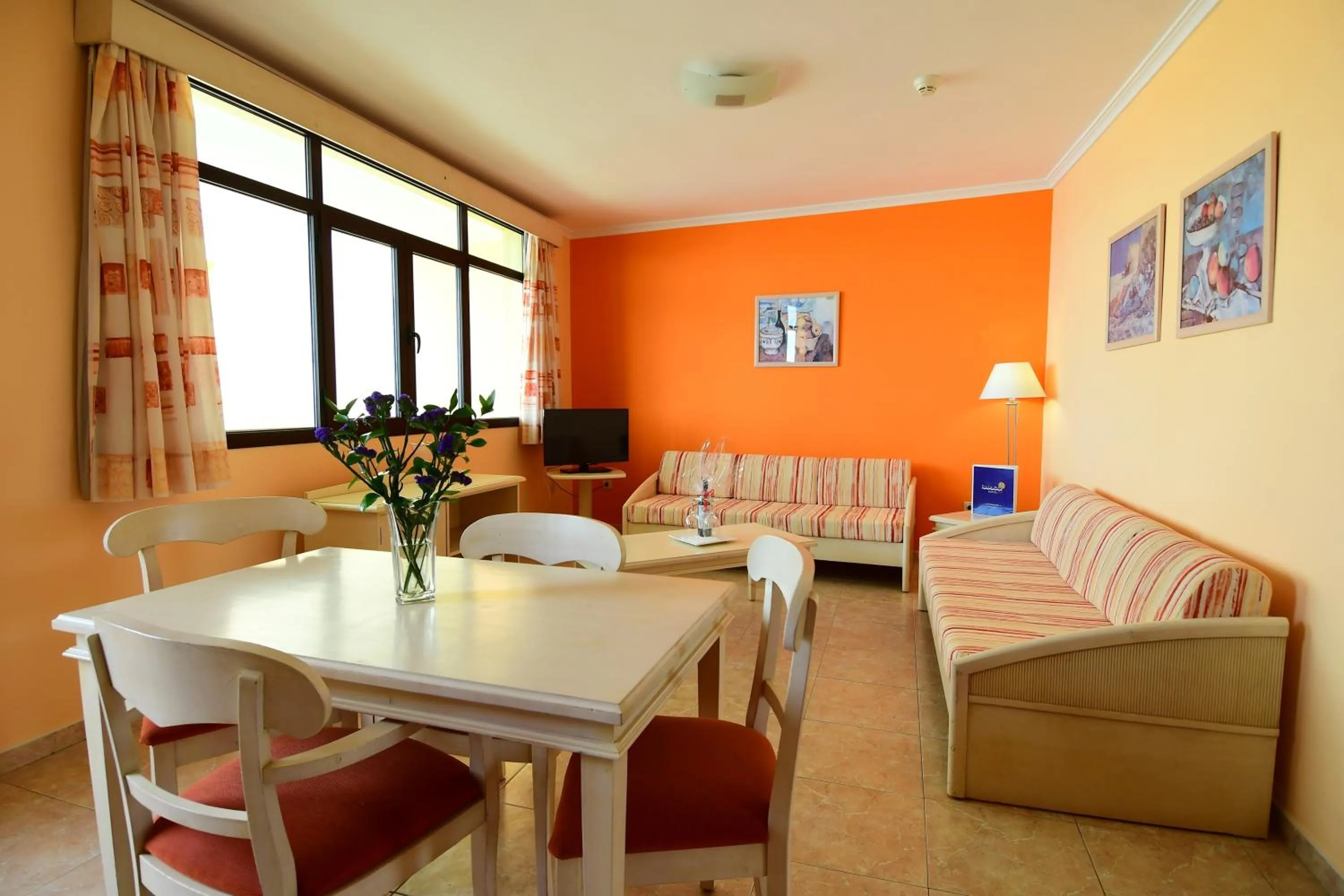 Apartment with Sea View in Villamar Hotel