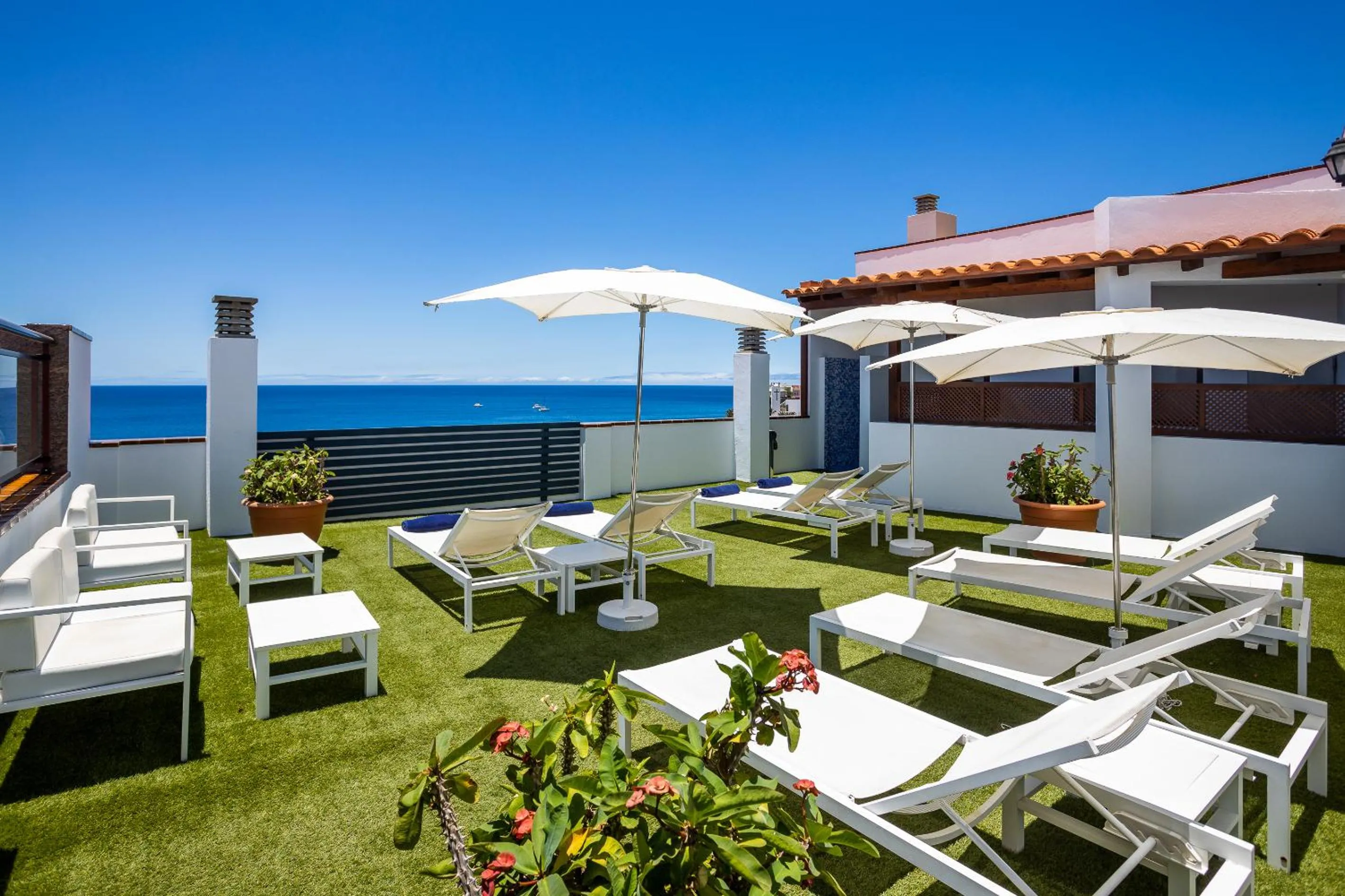 Patio in Villamar Hotel