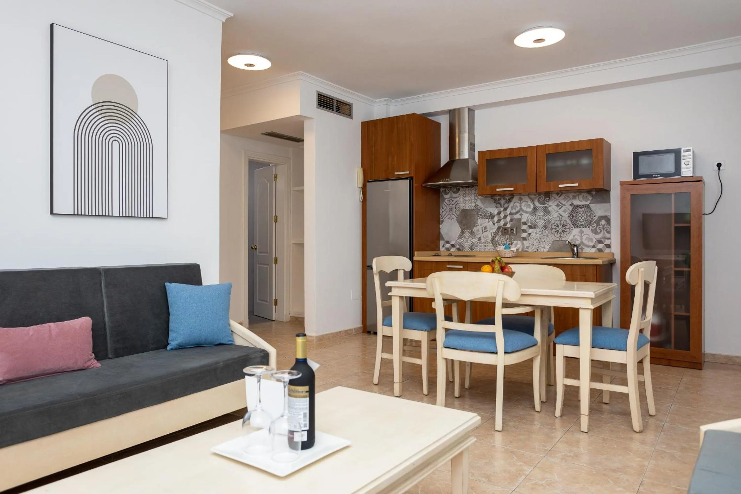 Kitchen or kitchenette in Villamar Hotel